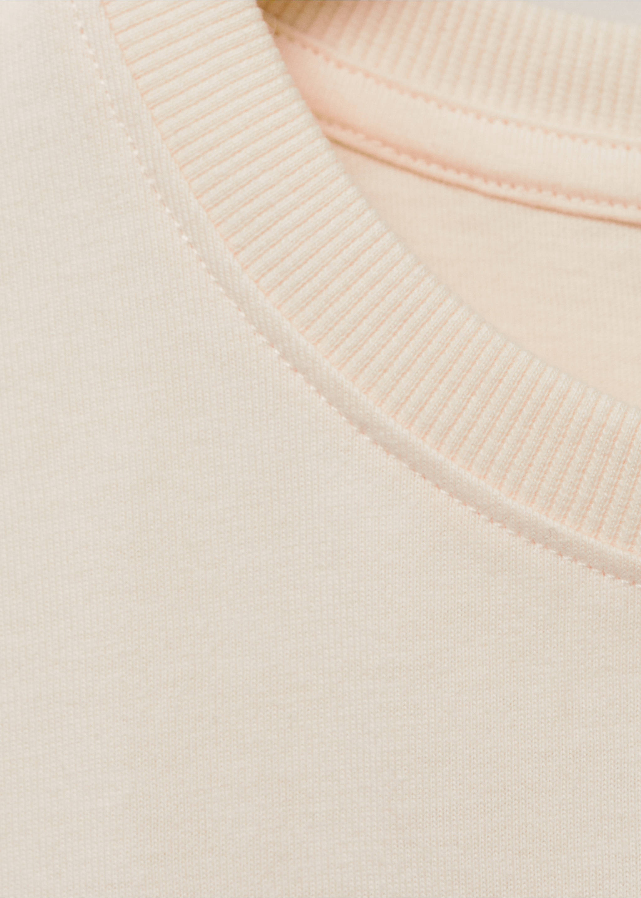Crochet floral embroidered t-shirt - Details of the article 8, Ecru. Ref: 17001153-00.