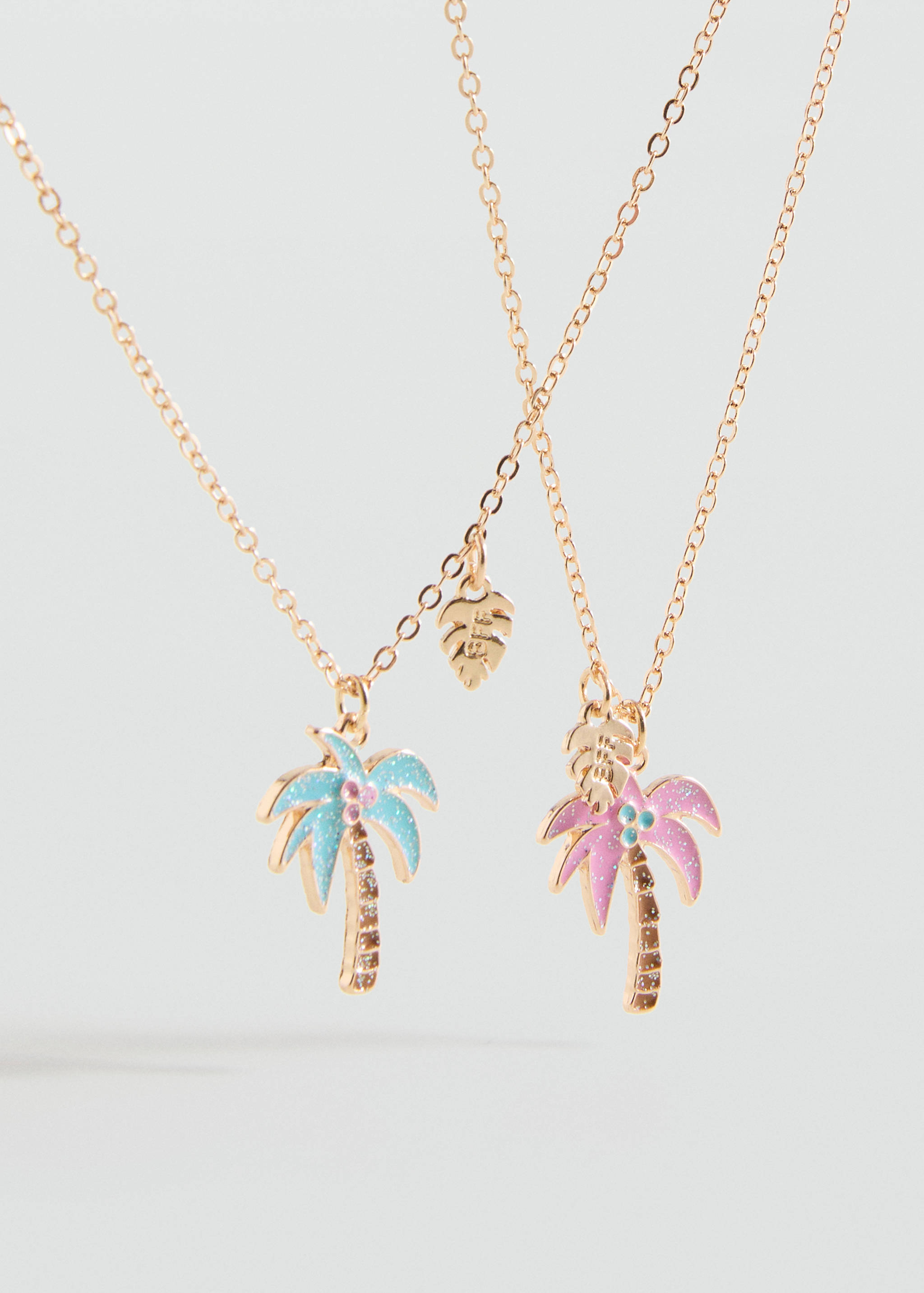 2 pack of necklaces - Details of the article 2