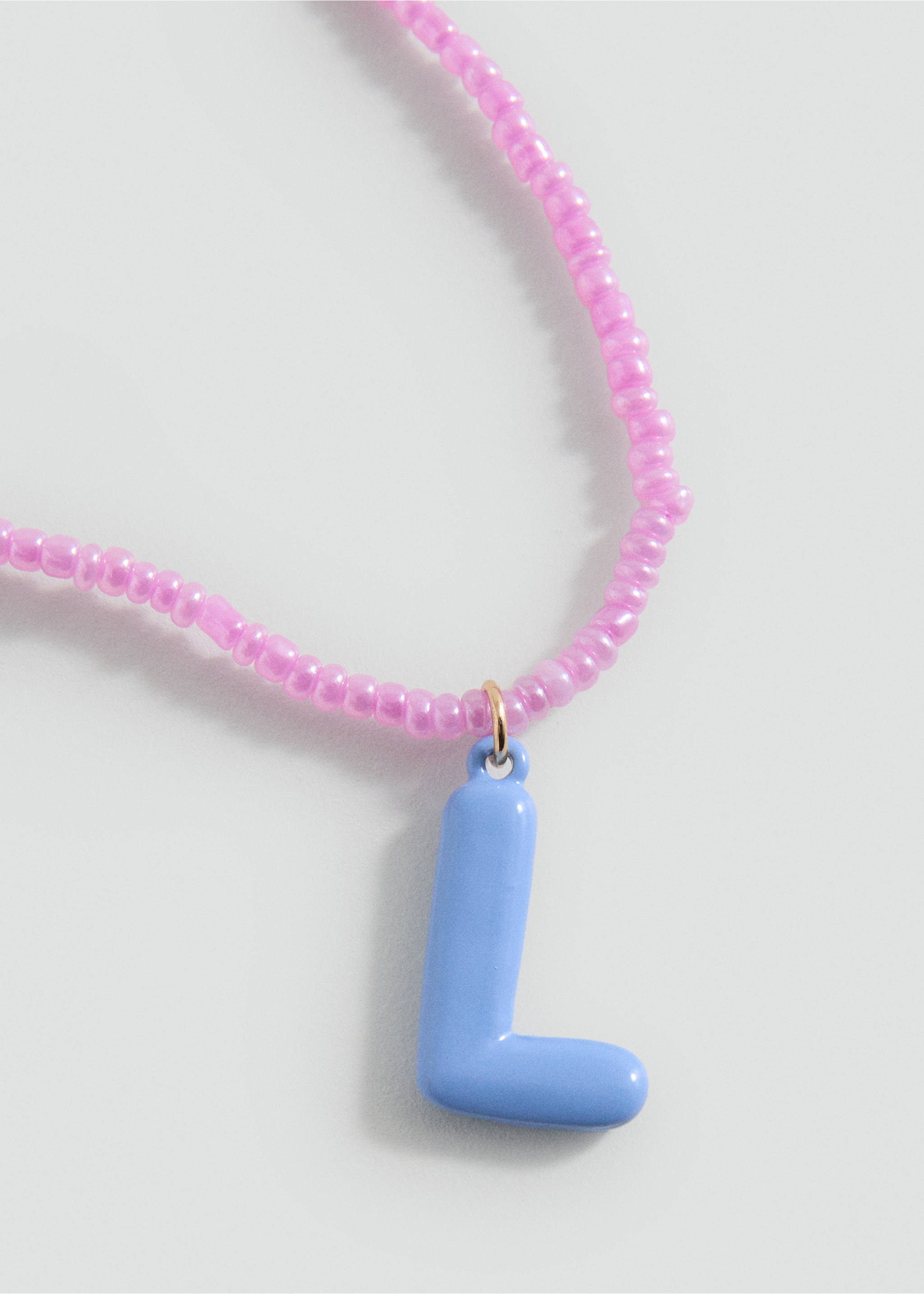 Collar abalorios letras - Plano medio, Azul celeste. Ref: 17001199-00.