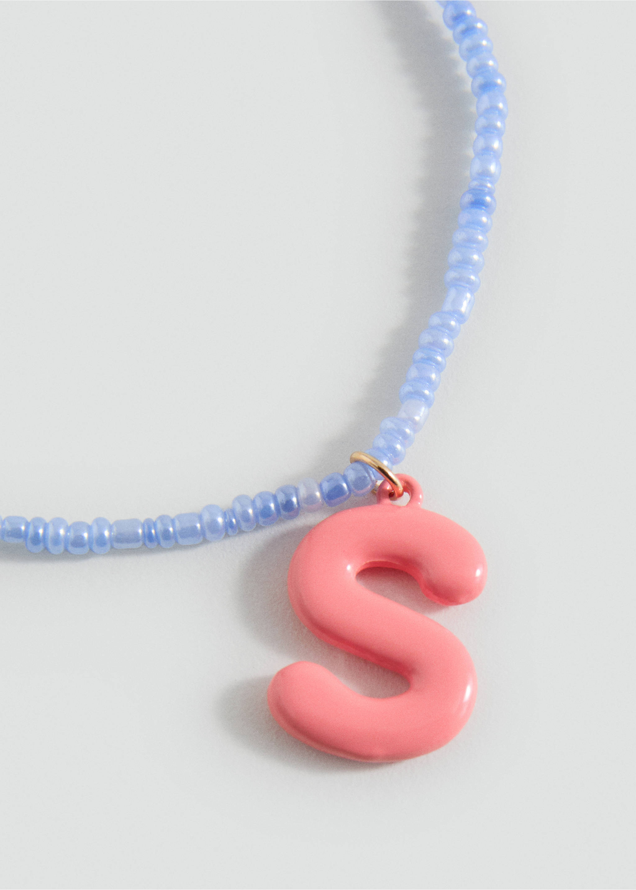 Collar abalorios letras - Plano medio, Rojo coral. Ref: 17001199-00.