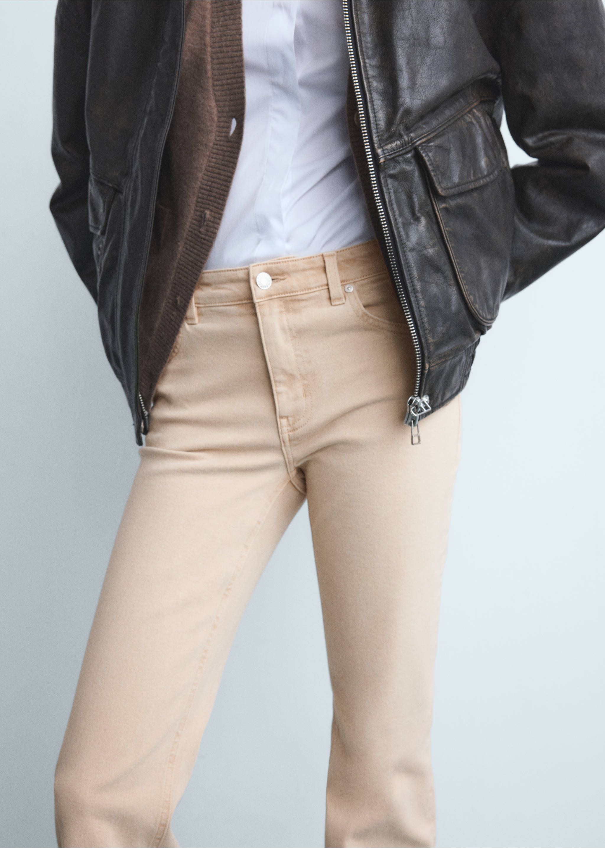 Jean Sienna flare crop - Détail de l'article 6, Sable. Ref: 17001209-00.