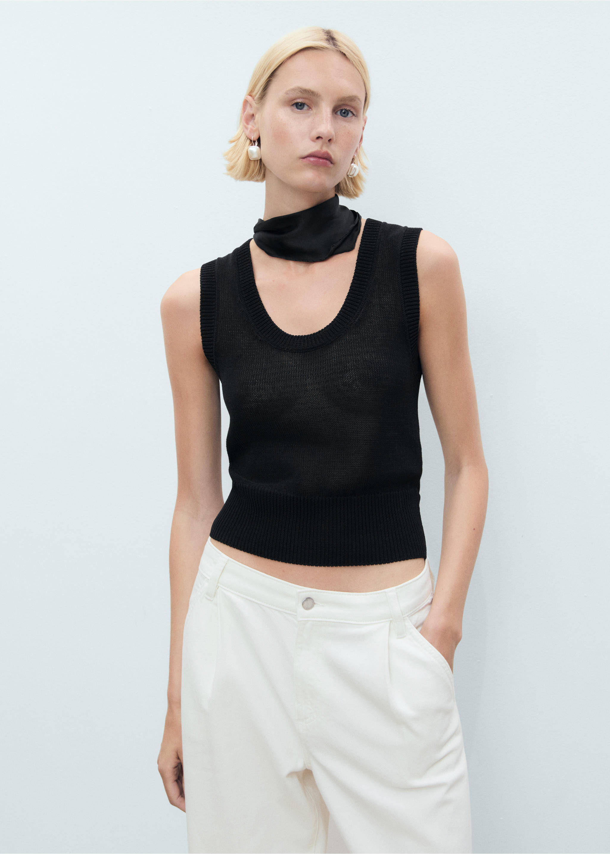 Wide leg pleated jeans - Details of the article 3, Off White. Ref: 17001211-00.