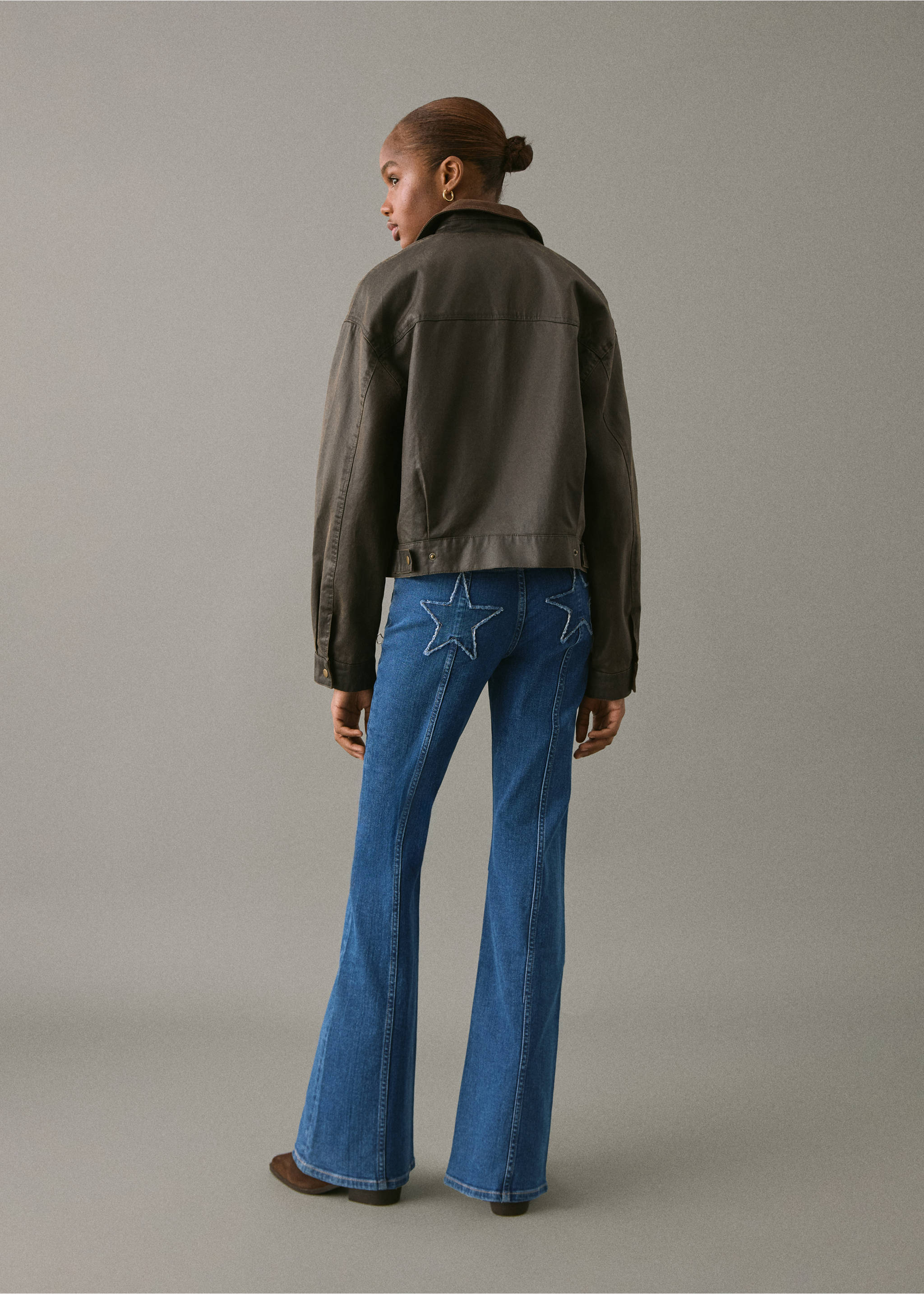 Flared jeans with stars - Reverse of the article, Dark Blue. Ref: 17001216-00.