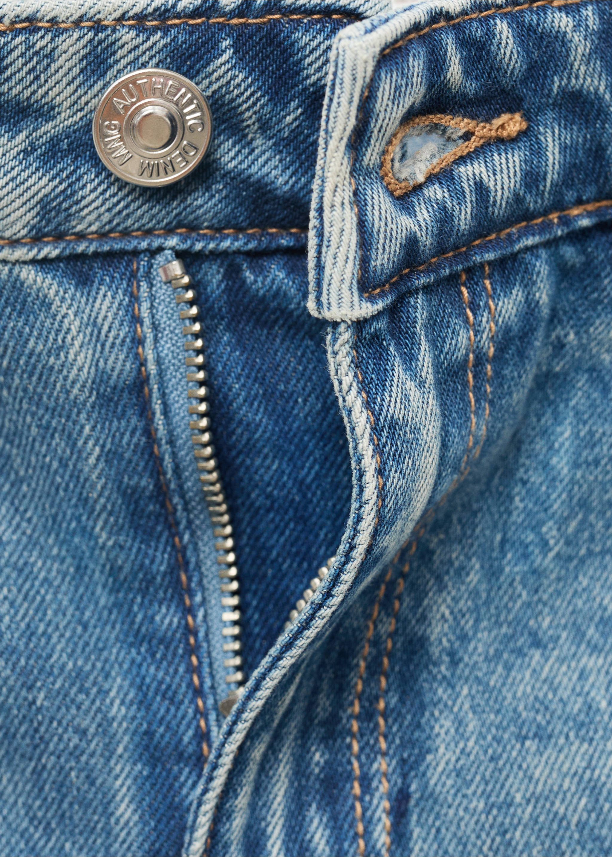 Straight fit jeans - Details of the article 8, Medium Vintage Blue. Ref: 17001218-00.