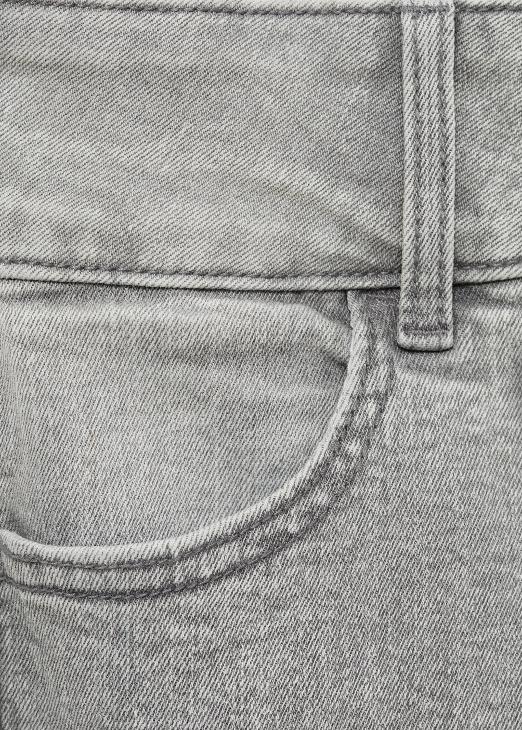 Low-waist flared jeans - Details of the article 0