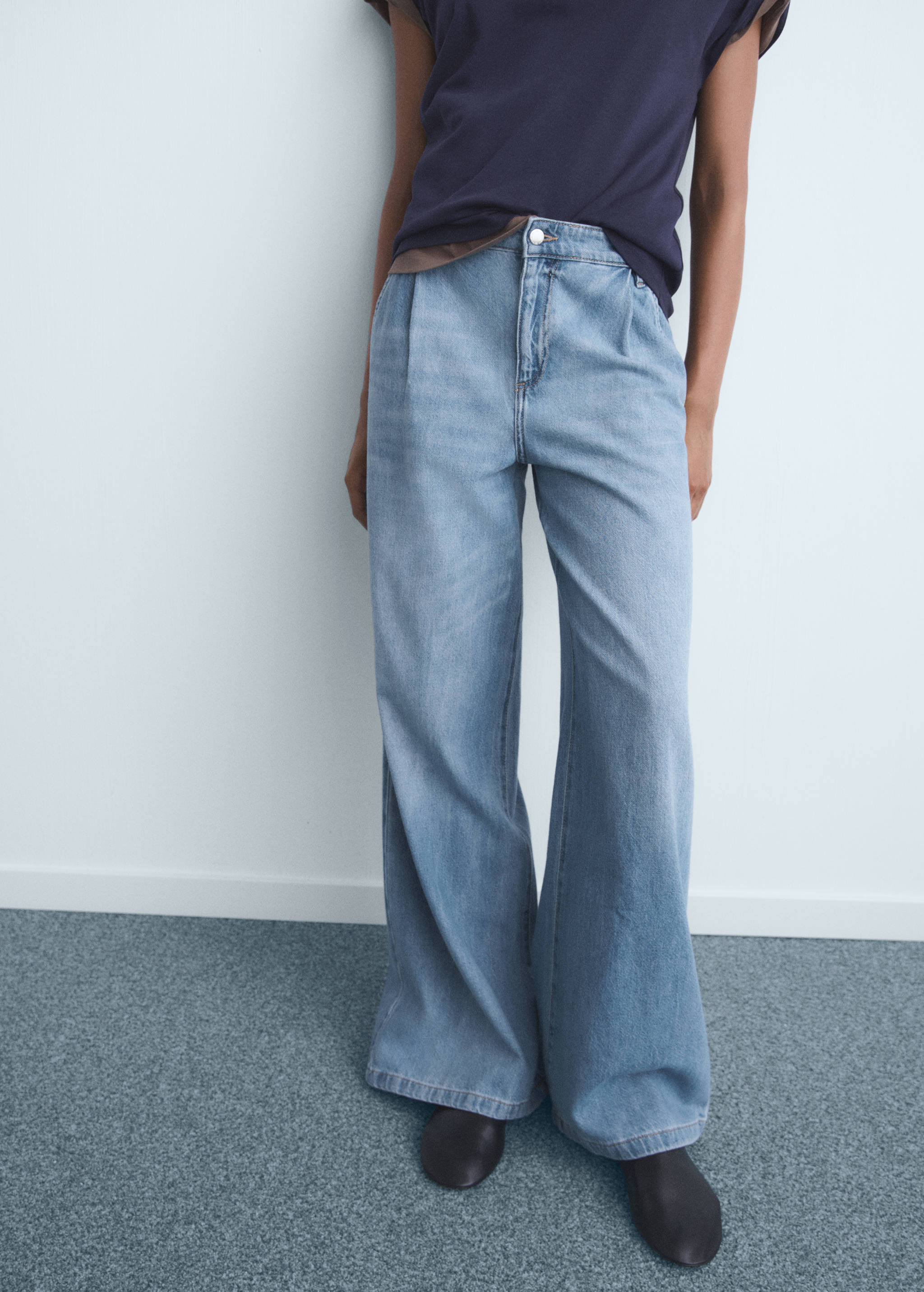 Wide leg pleated jeans - Medium plane