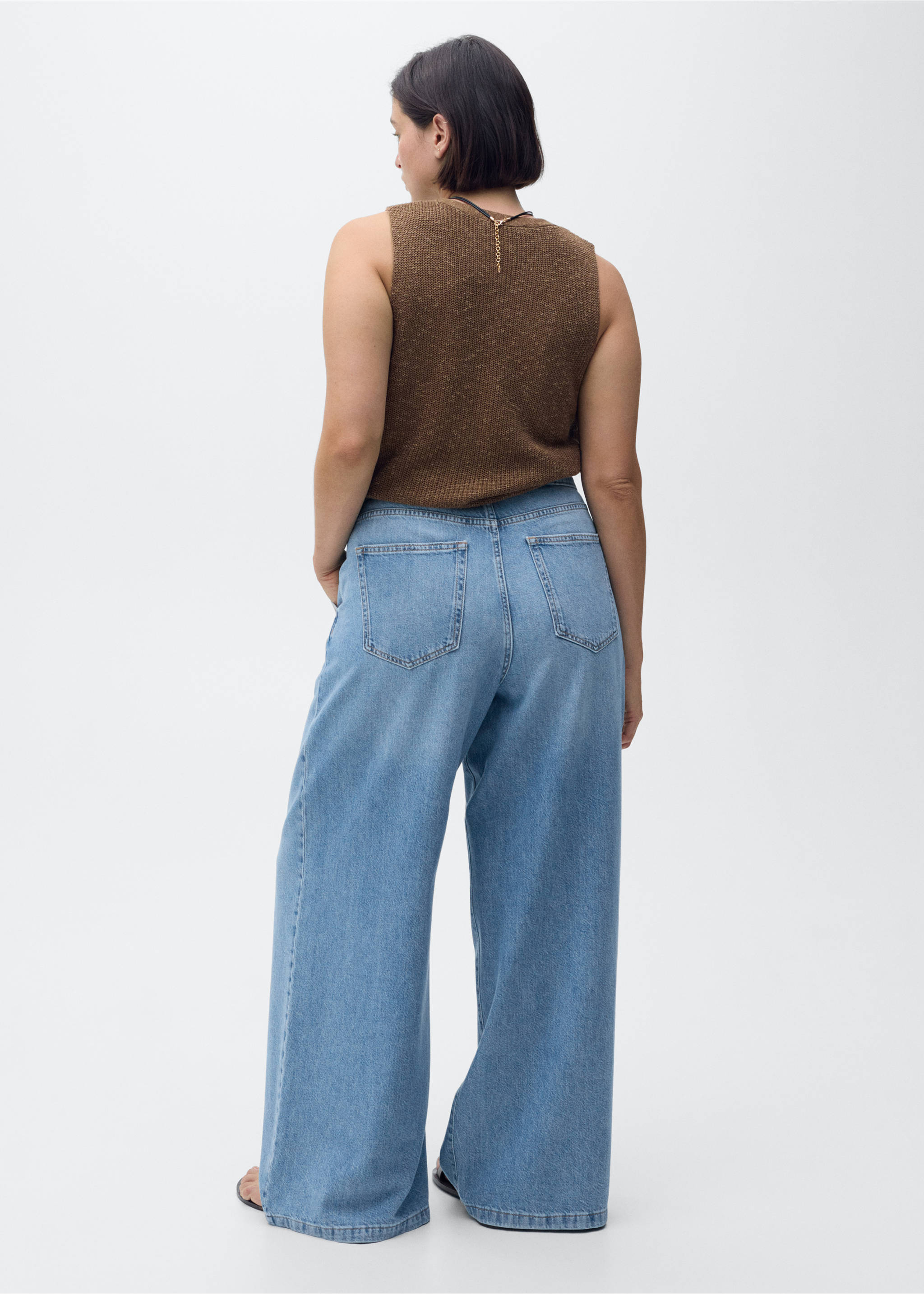 Jeans wide leg pinzas - Detalle del artículo 4, Azul medio. Ref: 17001231-00.