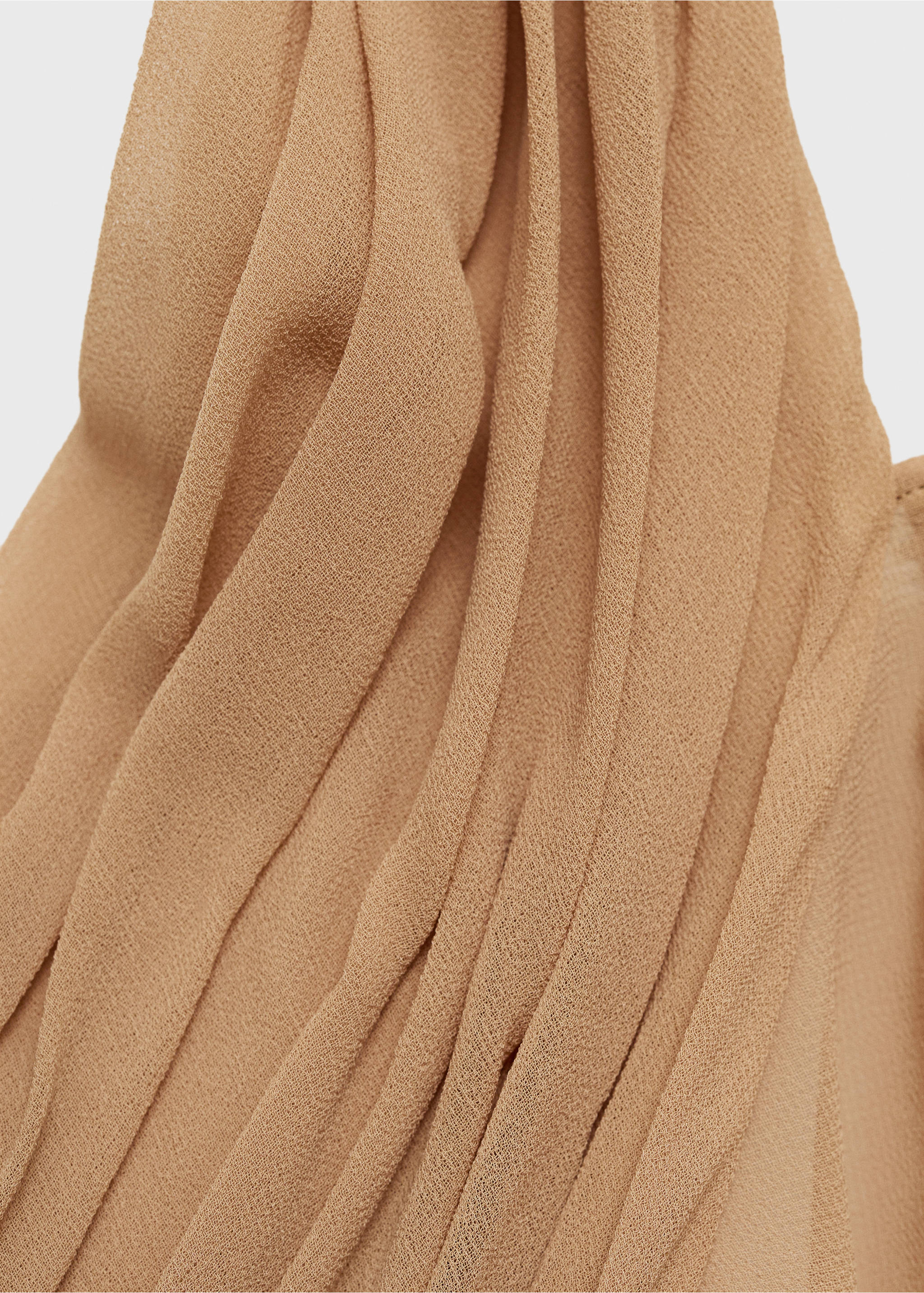 Long semi-transparent dress with crossed neckline - Details of the article 8, Nude. Ref: 17001273-00.
