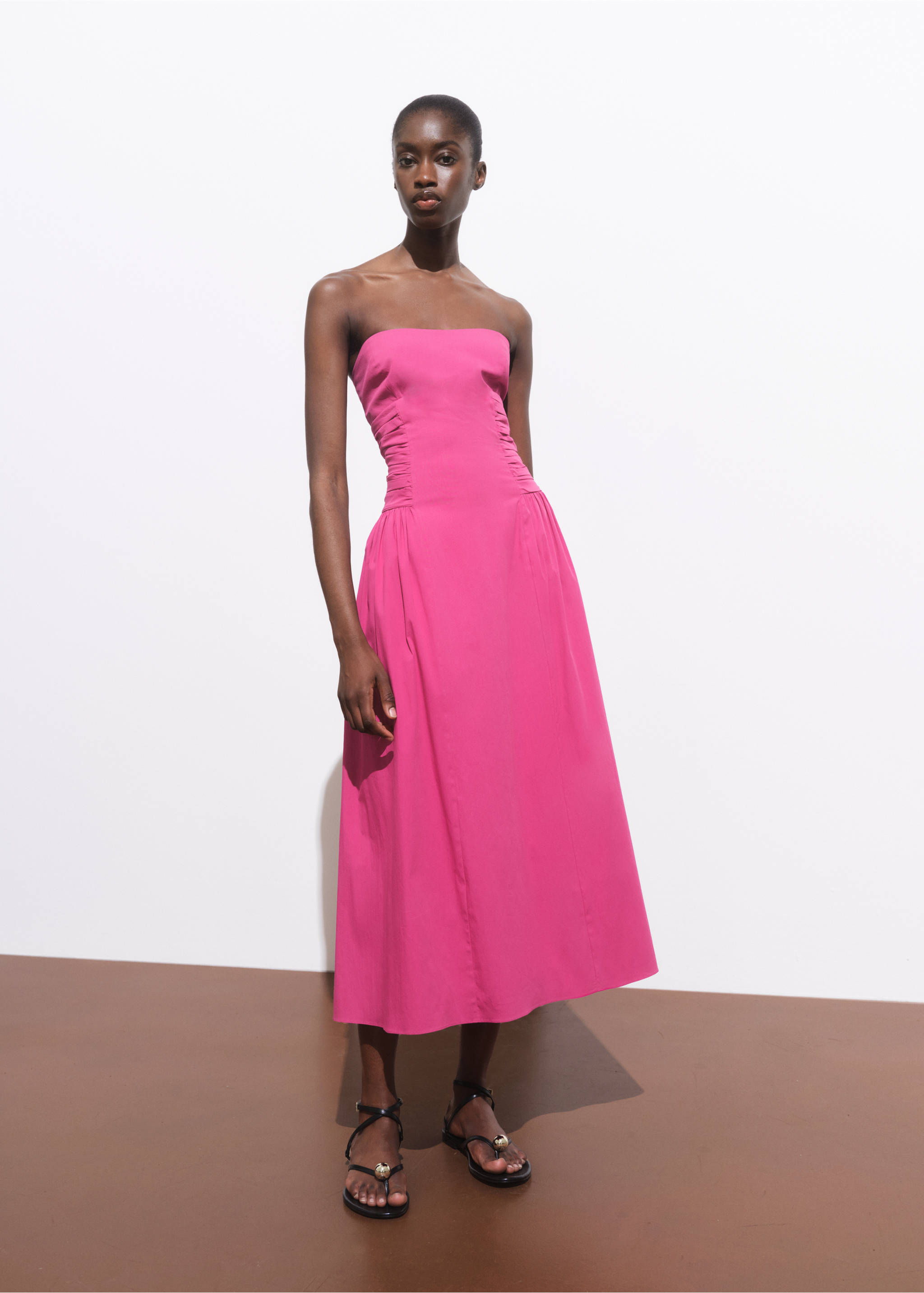 Schulterfreies Midi-Kleid - Allgemeine Ansicht, Fuchsia. Ref: 17001275-00.