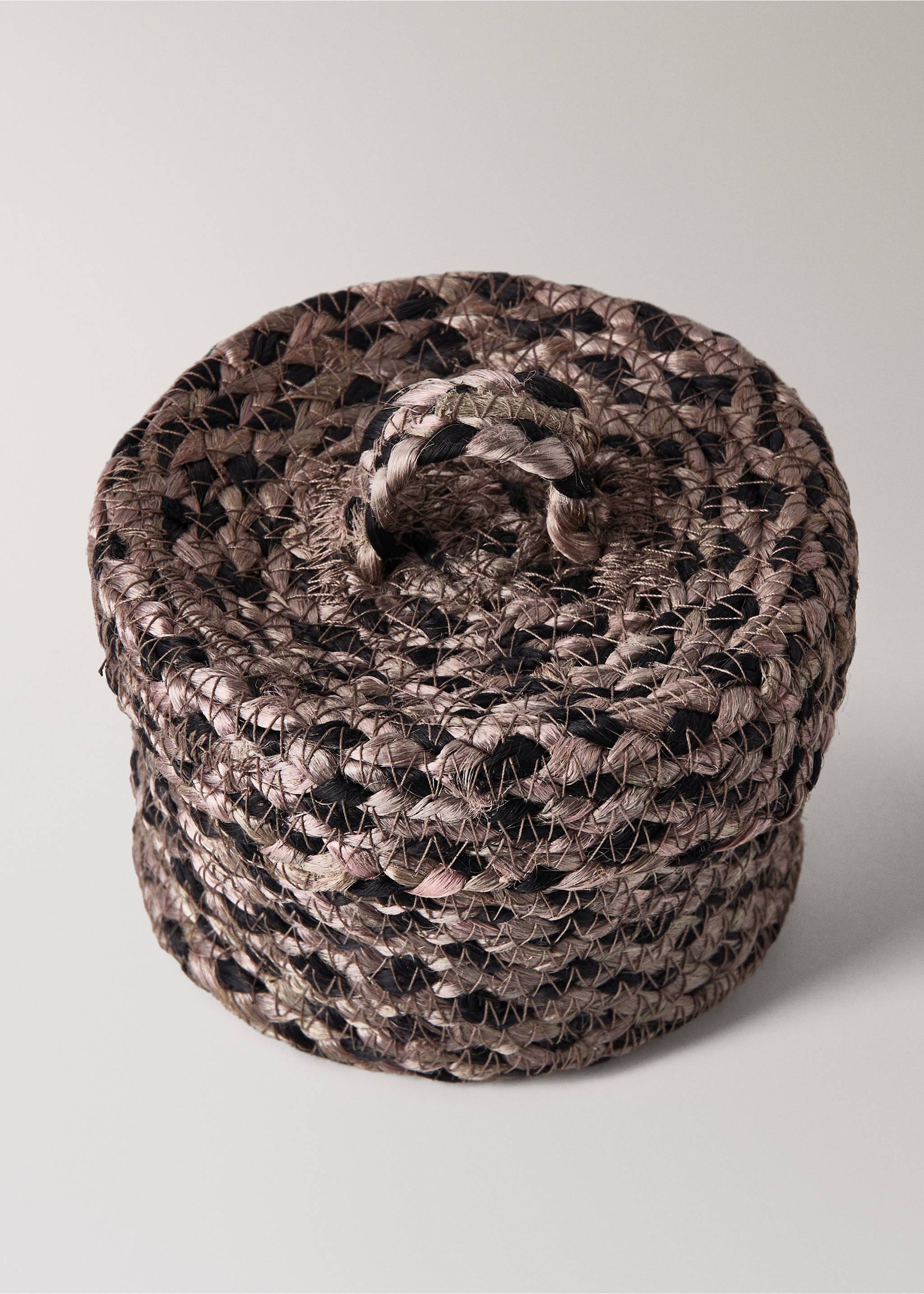Small melange jute basket with small lid - Details of the article 2, Light/Pastel Brown. Ref: 17001541-00.