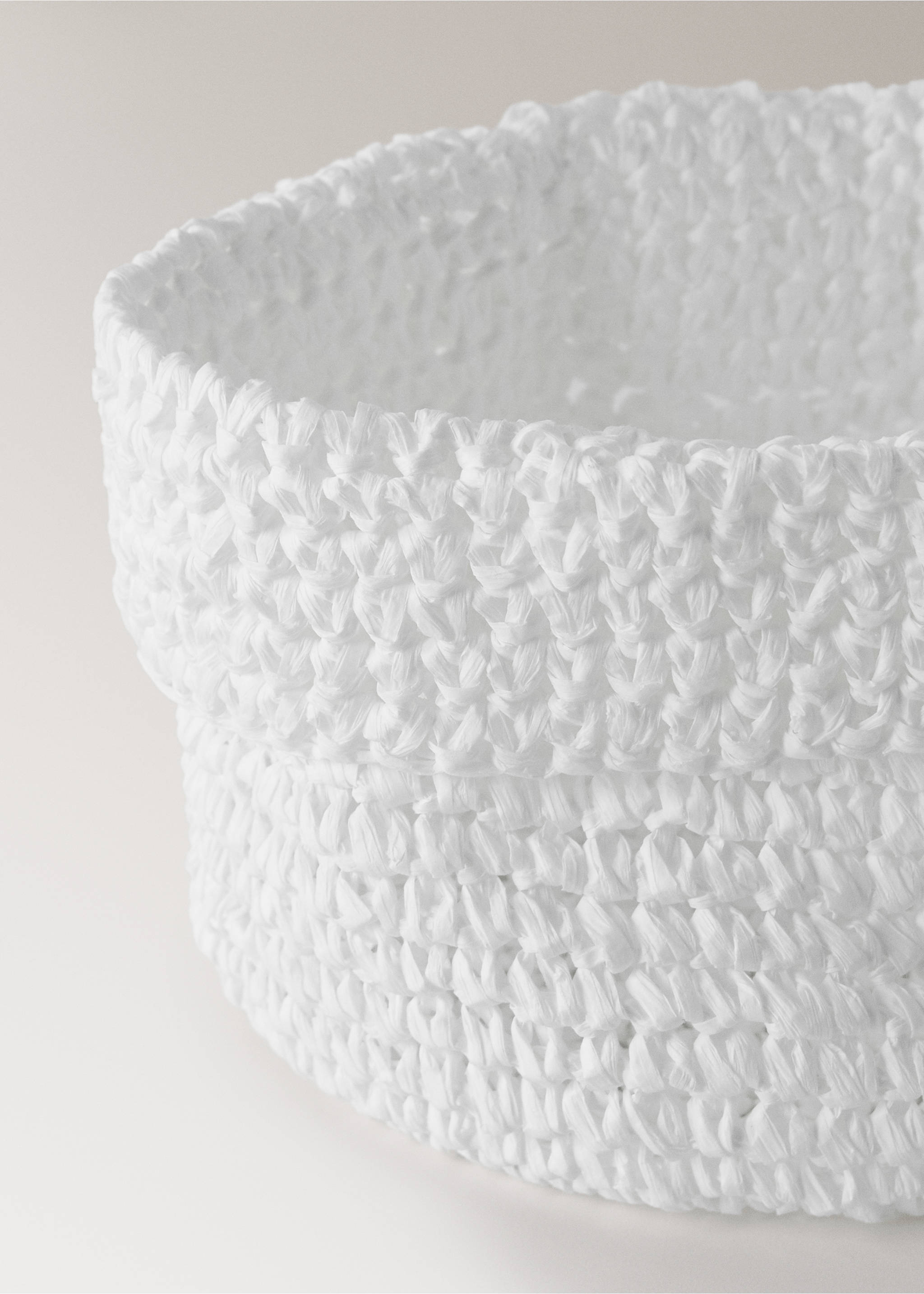 Crochet paper basket - Details of the article 1, White. Ref: 17001545-00.