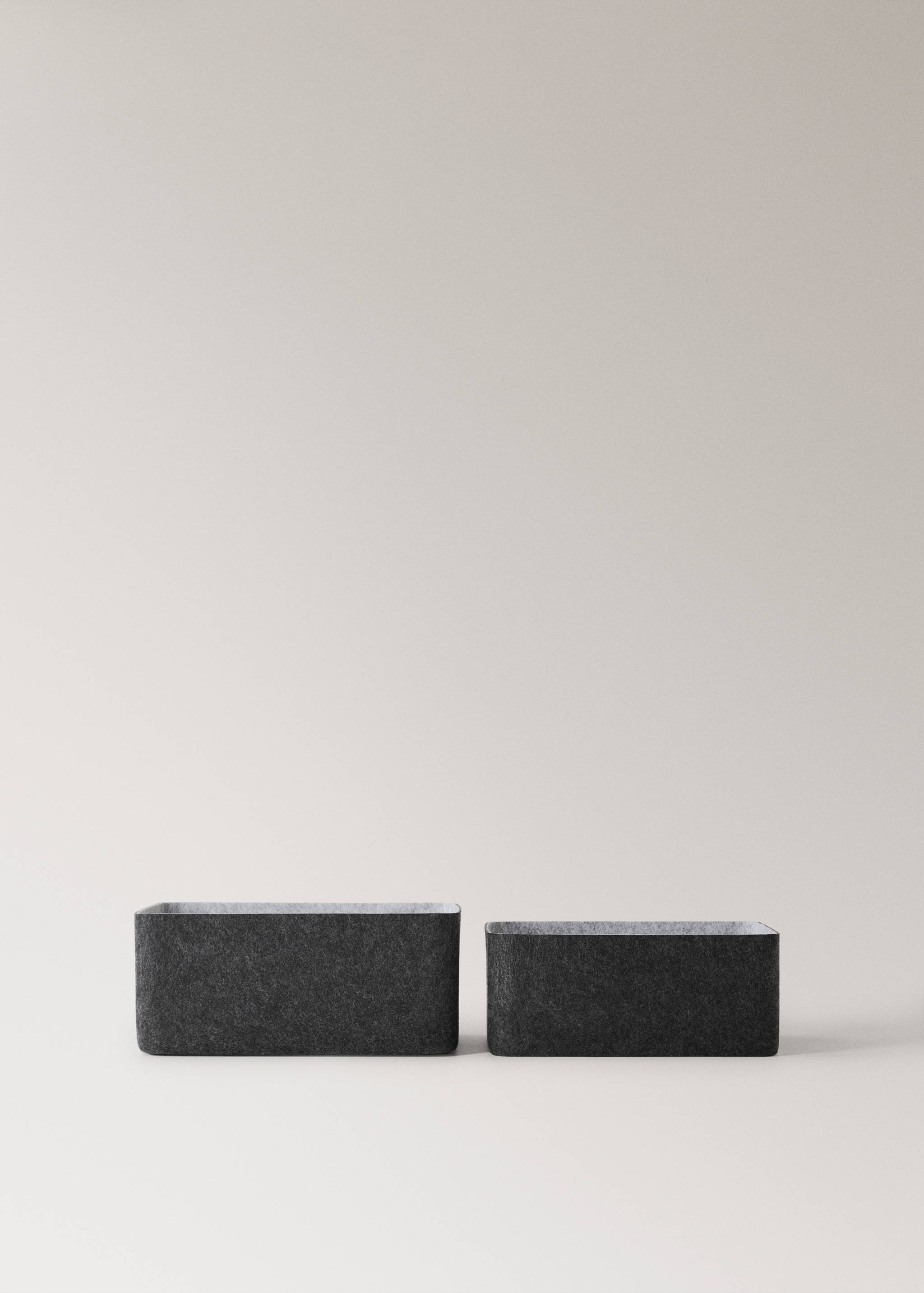 Medium felt box with handles - Details of the article 3