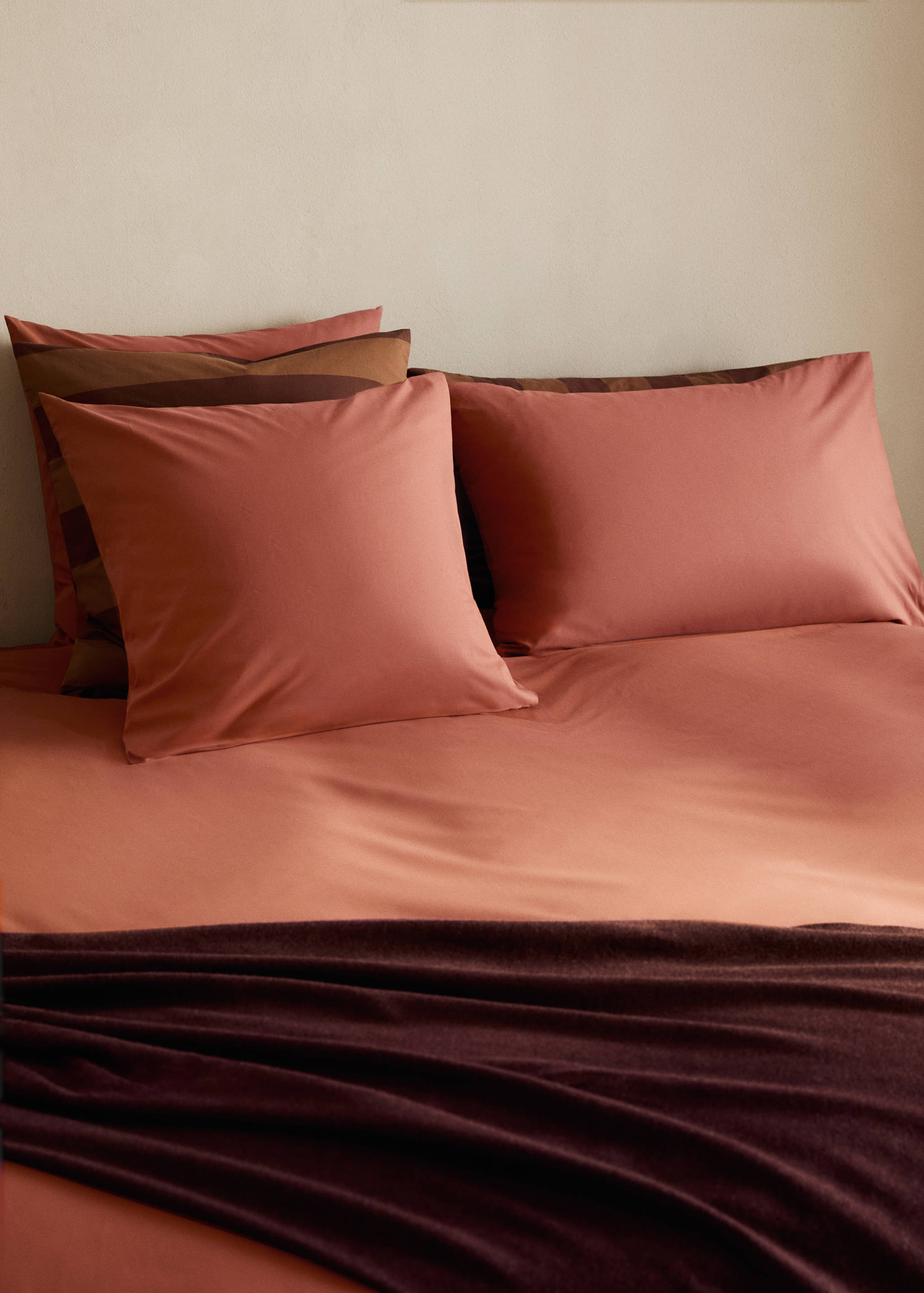 Percale cotton duvet cover with linen trim Queen bed - Details of the article 7