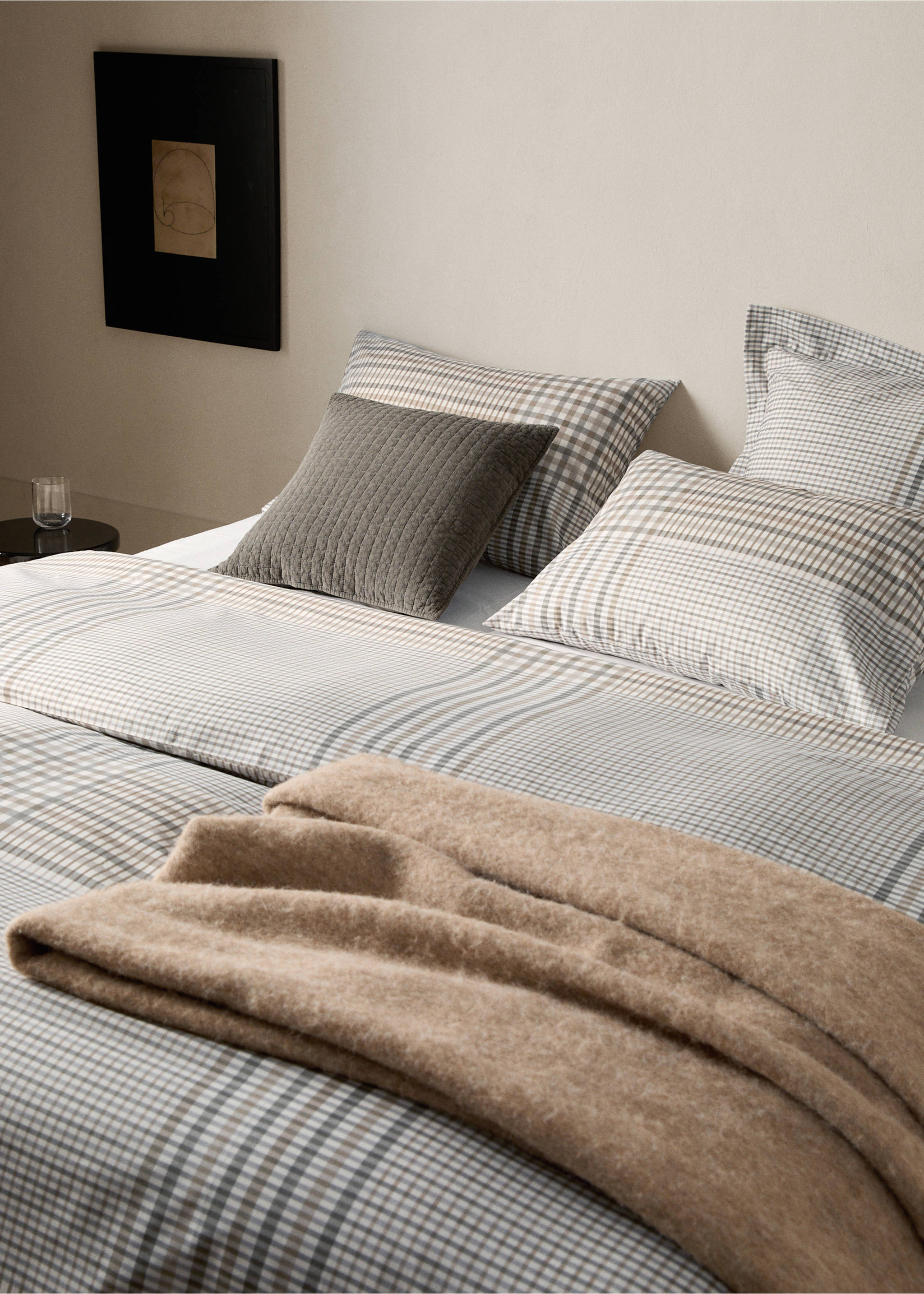 200-thread count percale cotton check-print duvet cover for 150/160 cm bed - Details of the article 7, Medium Brown. Ref: 17001592-00.