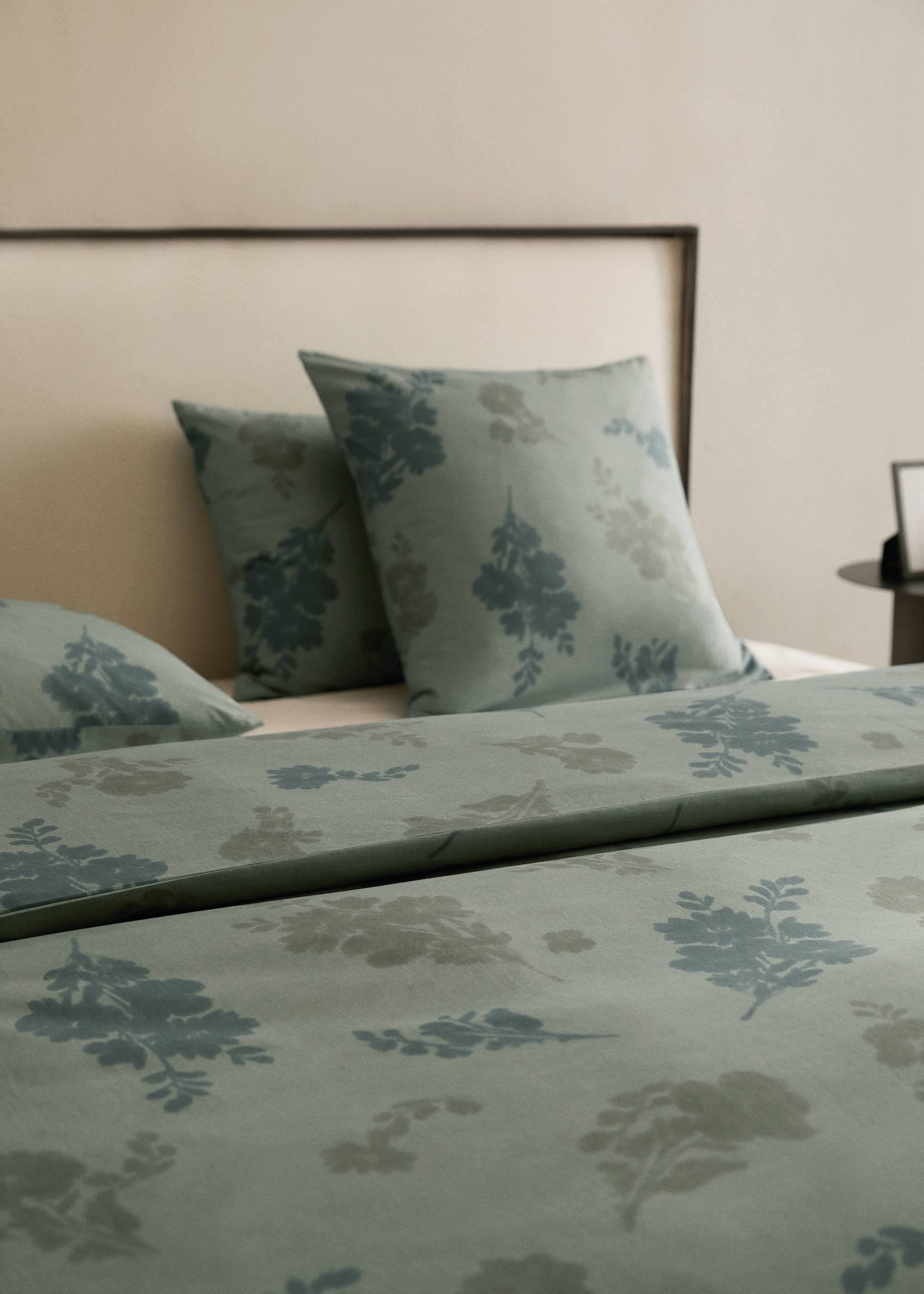 200-thread count percale cotton duvet cover with blurred floral print for 90 cm bed - Details of the article 7