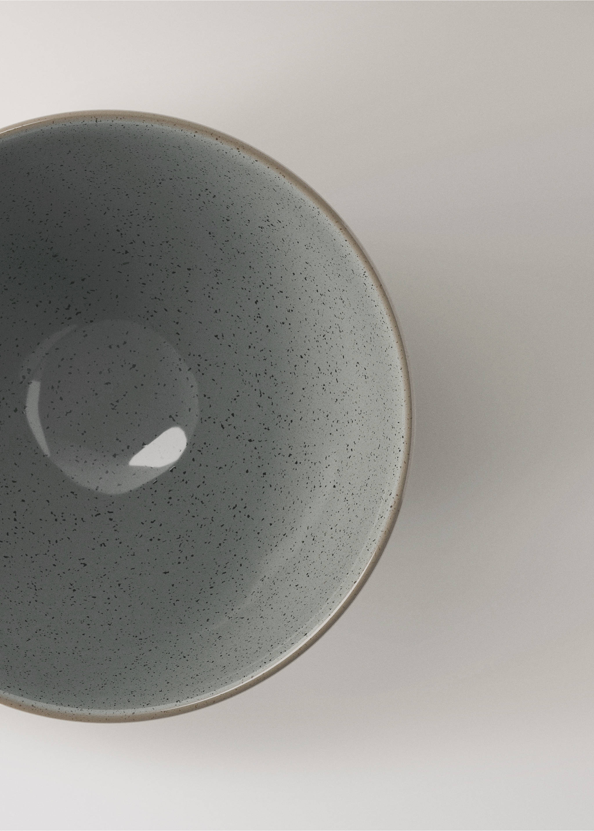 Stoneware bowl with spots - Details of the article 2, Dark Grey. Ref: 17002044-00.