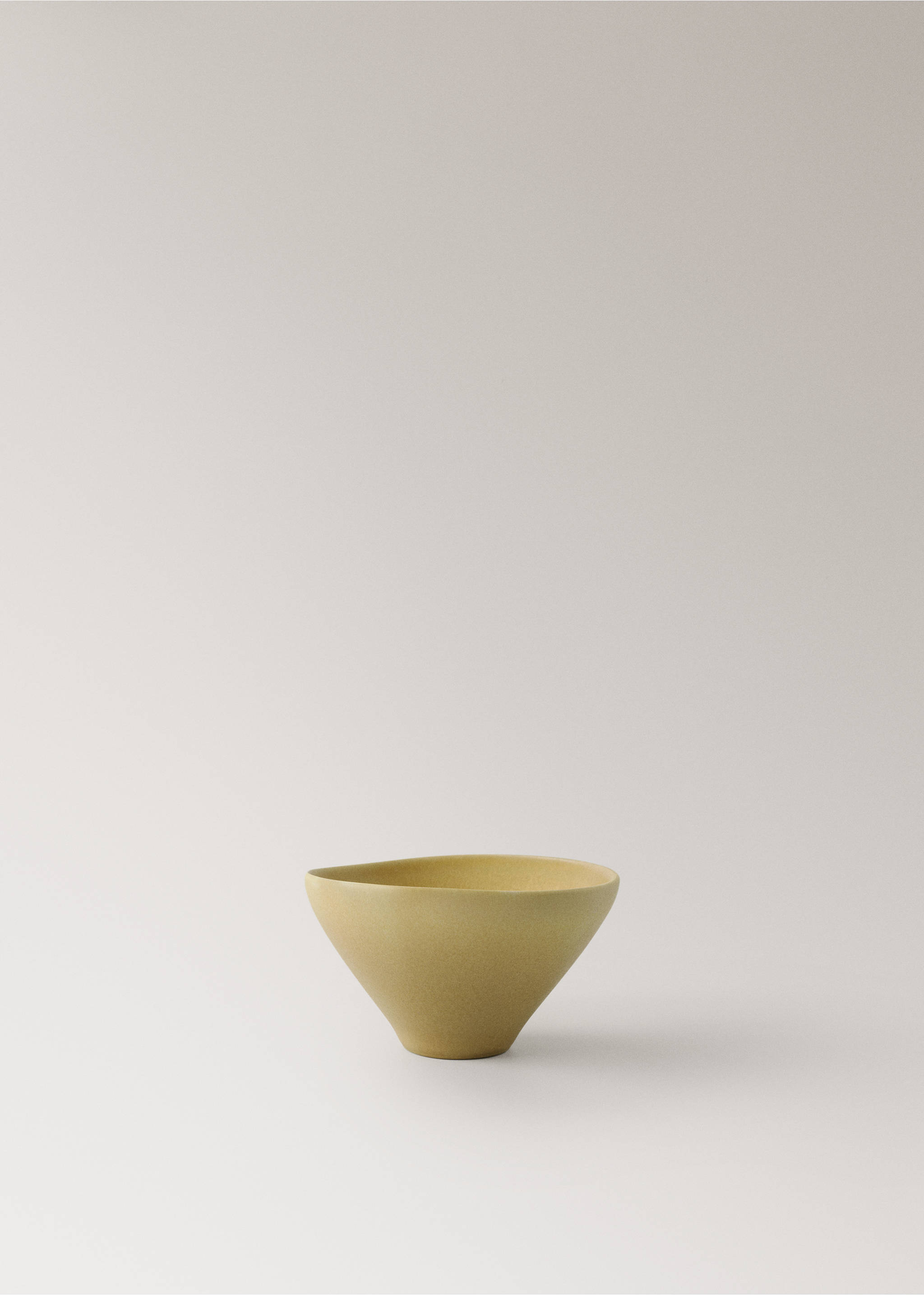 Small organic stoneware bowl - Article without model, Vanilla. Ref: 17002046-00.
