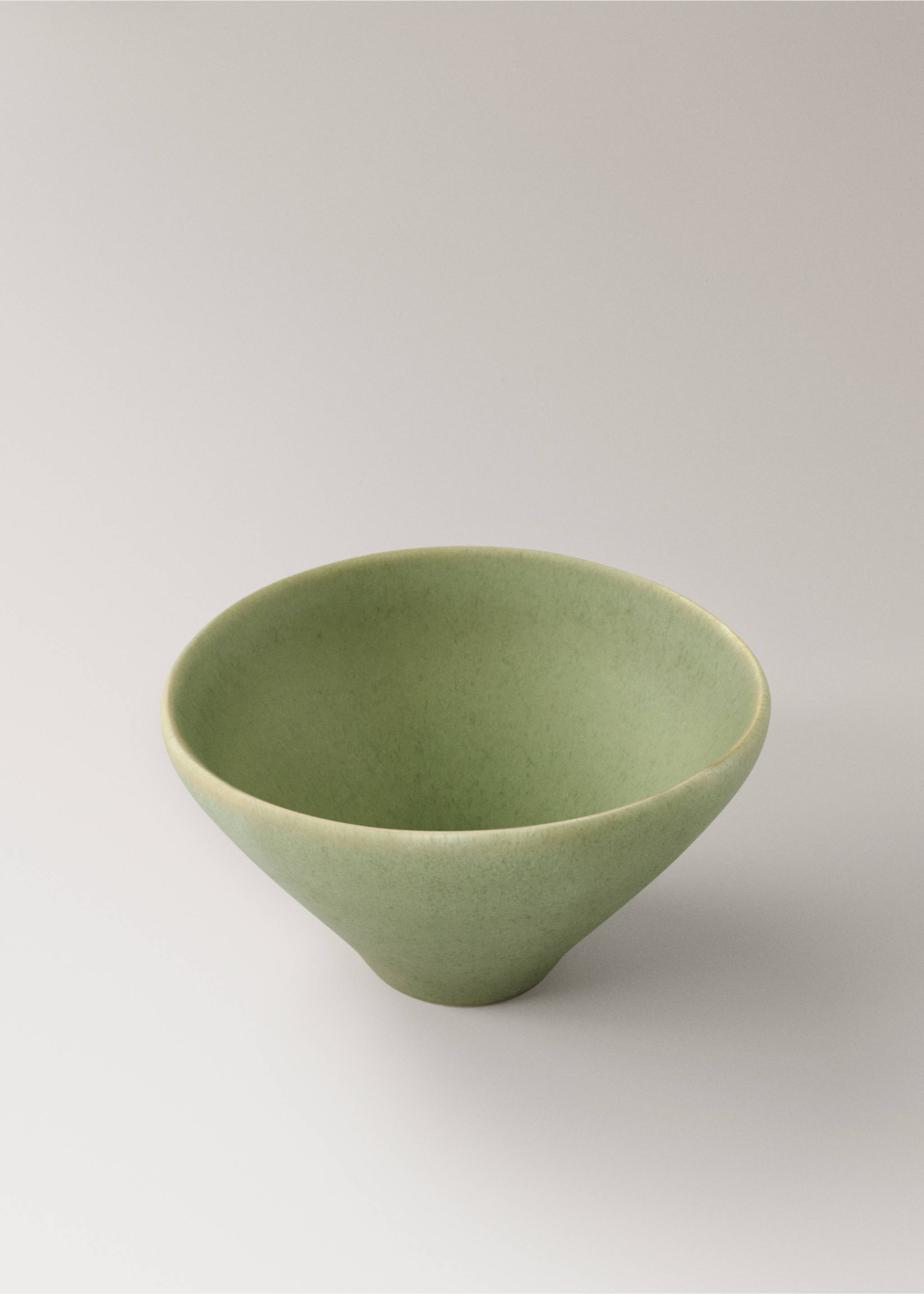 Small organic stoneware bowl - Details of the article 1, Green. Ref: 17002046-00.