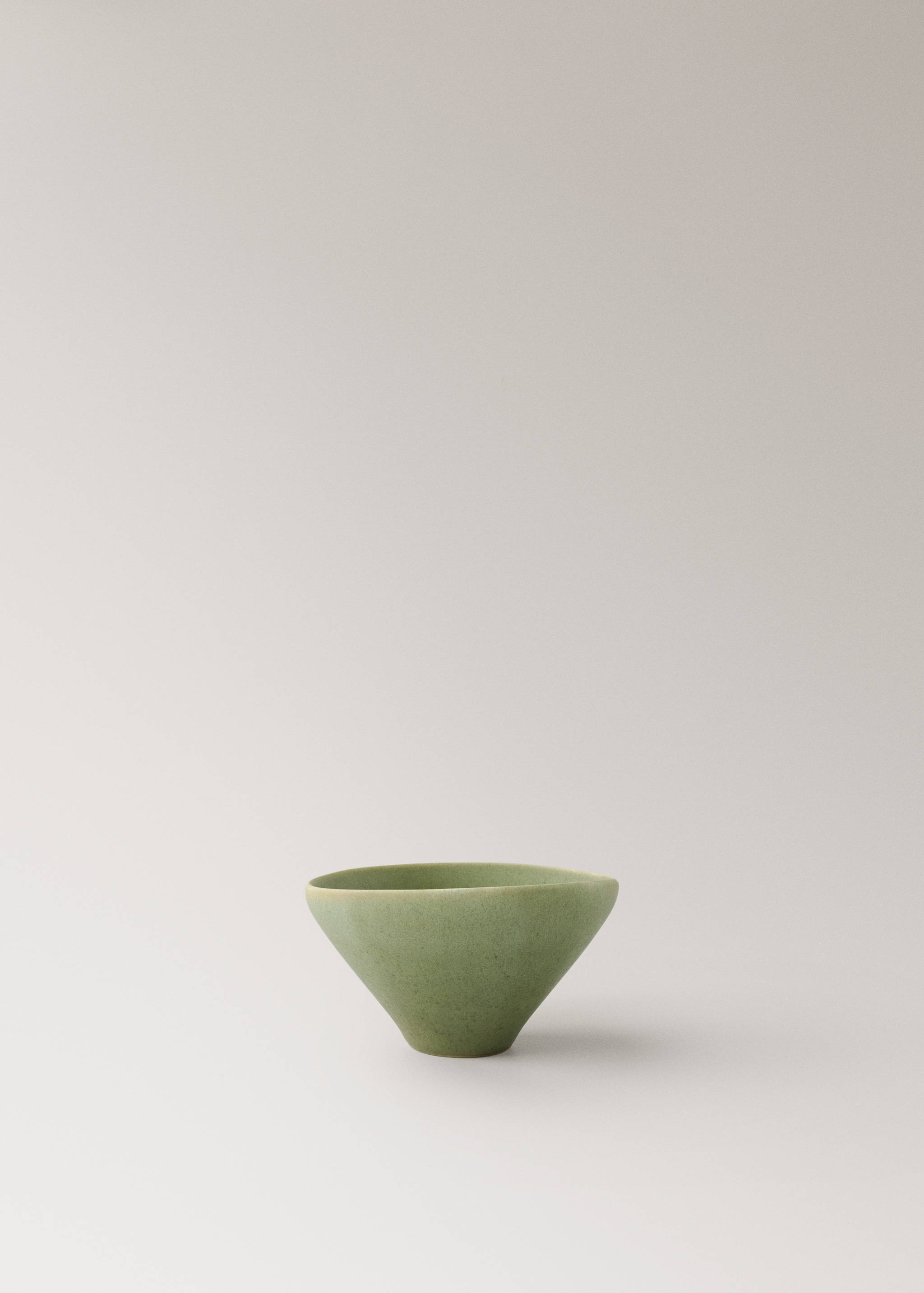 Small organic stoneware bowl - Article without model