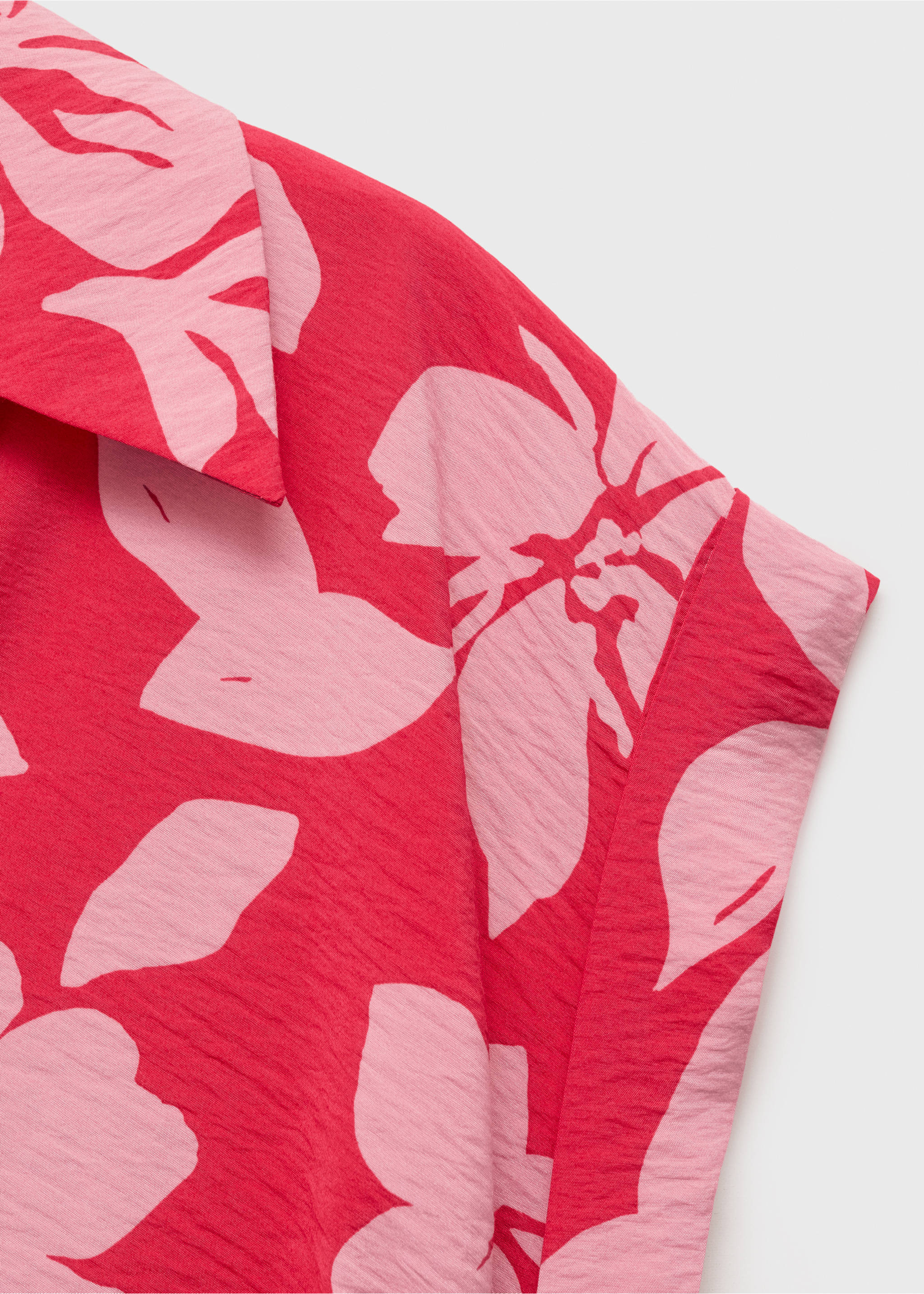 Hemdblusenkleid mit floralem Muster - Detail des Artikels 0, Fuchsia. Ref: 17002538-00.