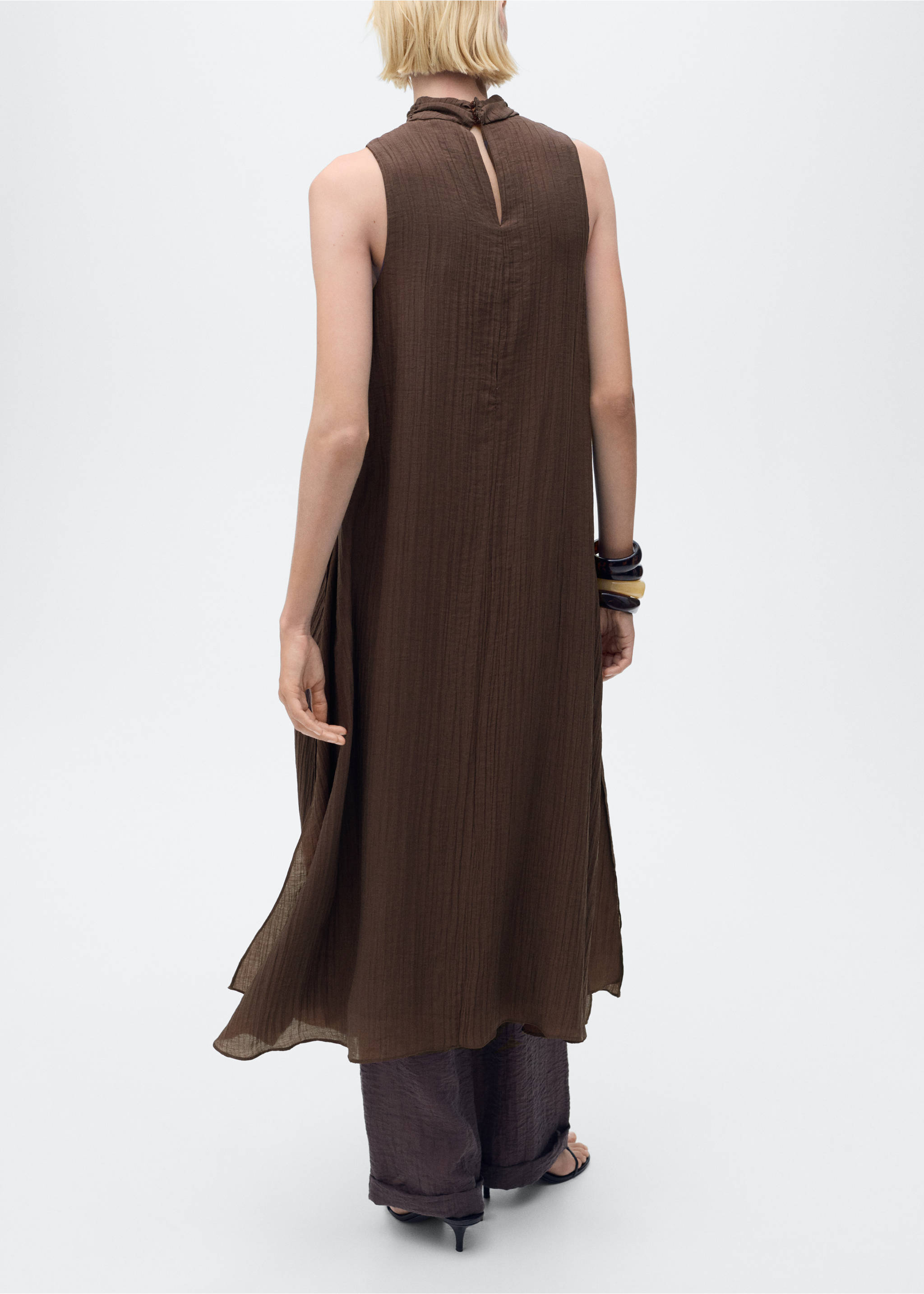 Halter-neck lyocell dress - Reverse of the article, Chocolate. Ref: 17002540-00.