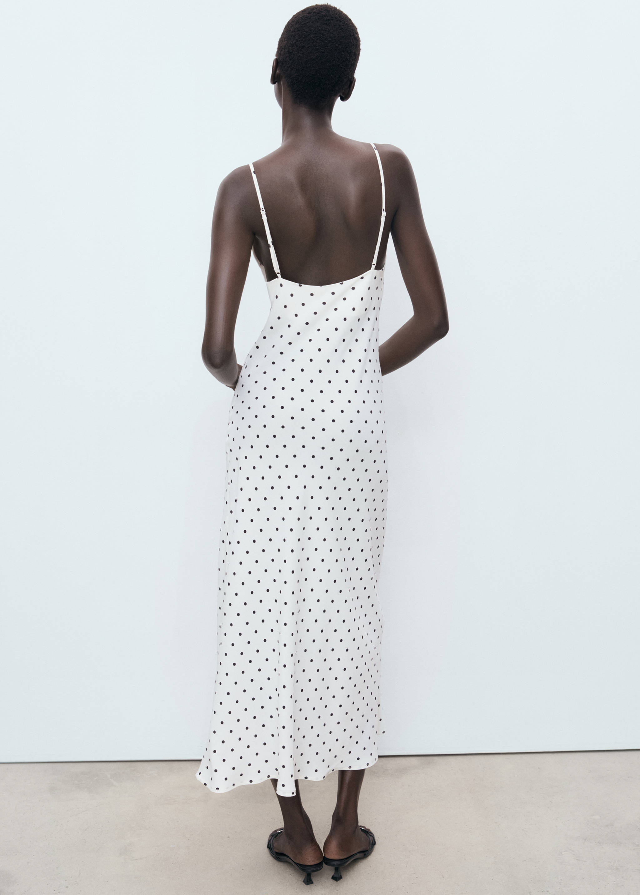 Midi-dress with draped neckline - Reverse of the article