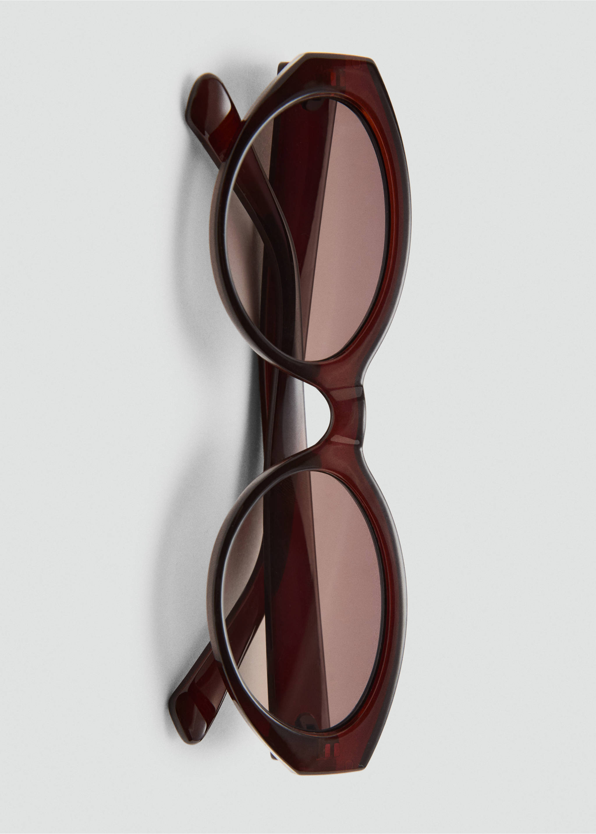 Cat-eye sunglasses - Details of the article 2, Brown. Ref: 17002547-00.