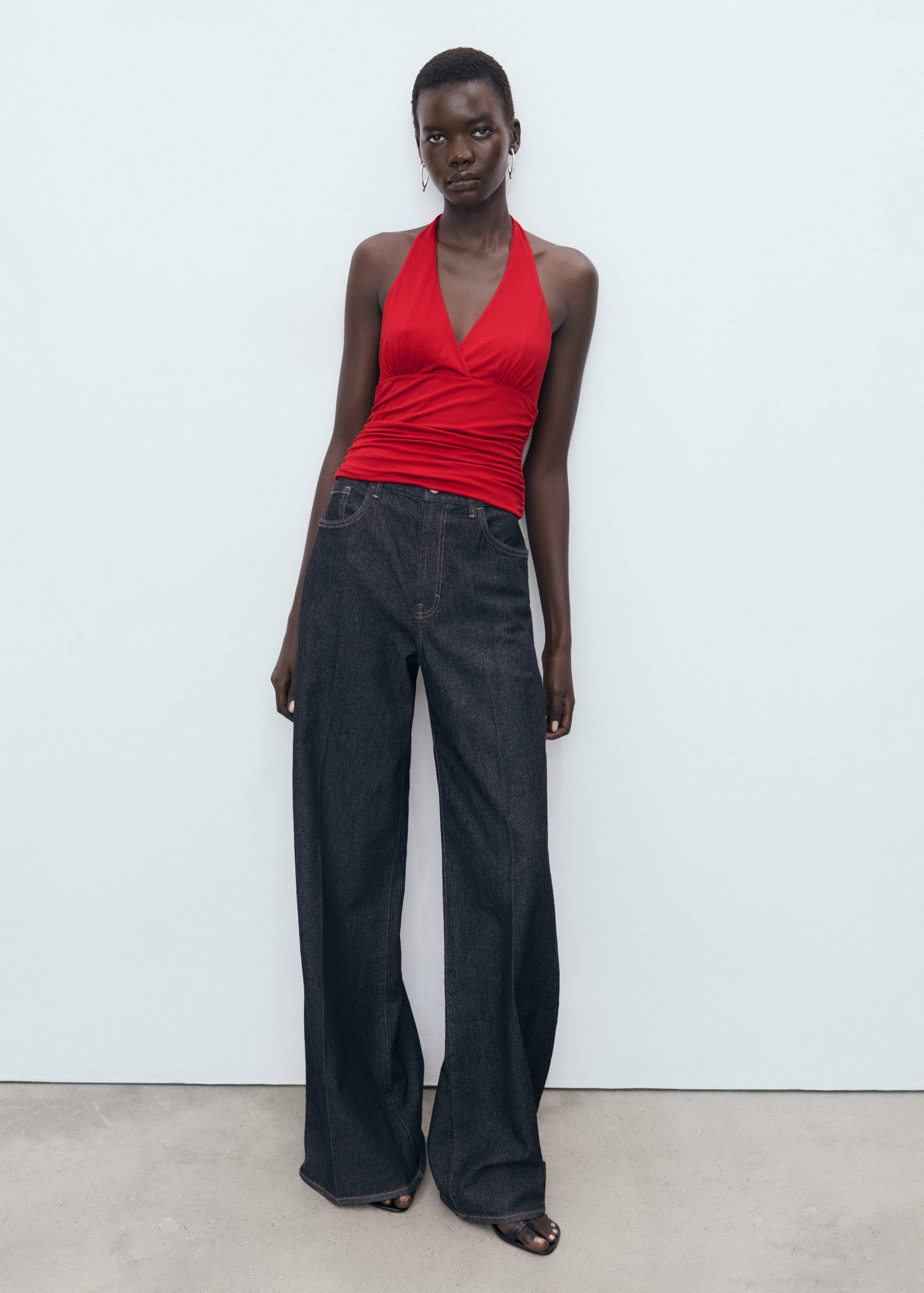 V-neck top with open back - General plane