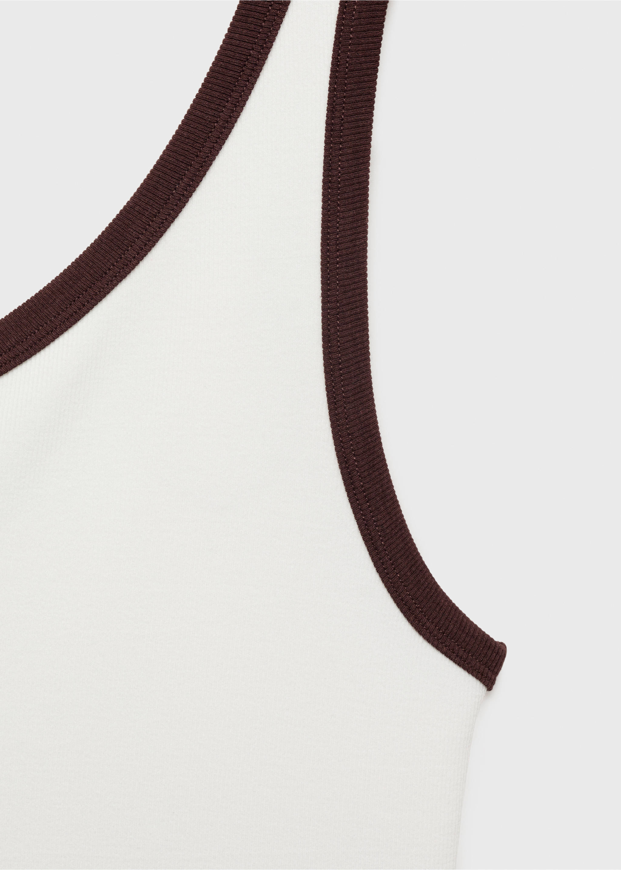 Asymmetrical top with contrasting trim - Details of the article 8, Ecru. Ref: 17002913-00.