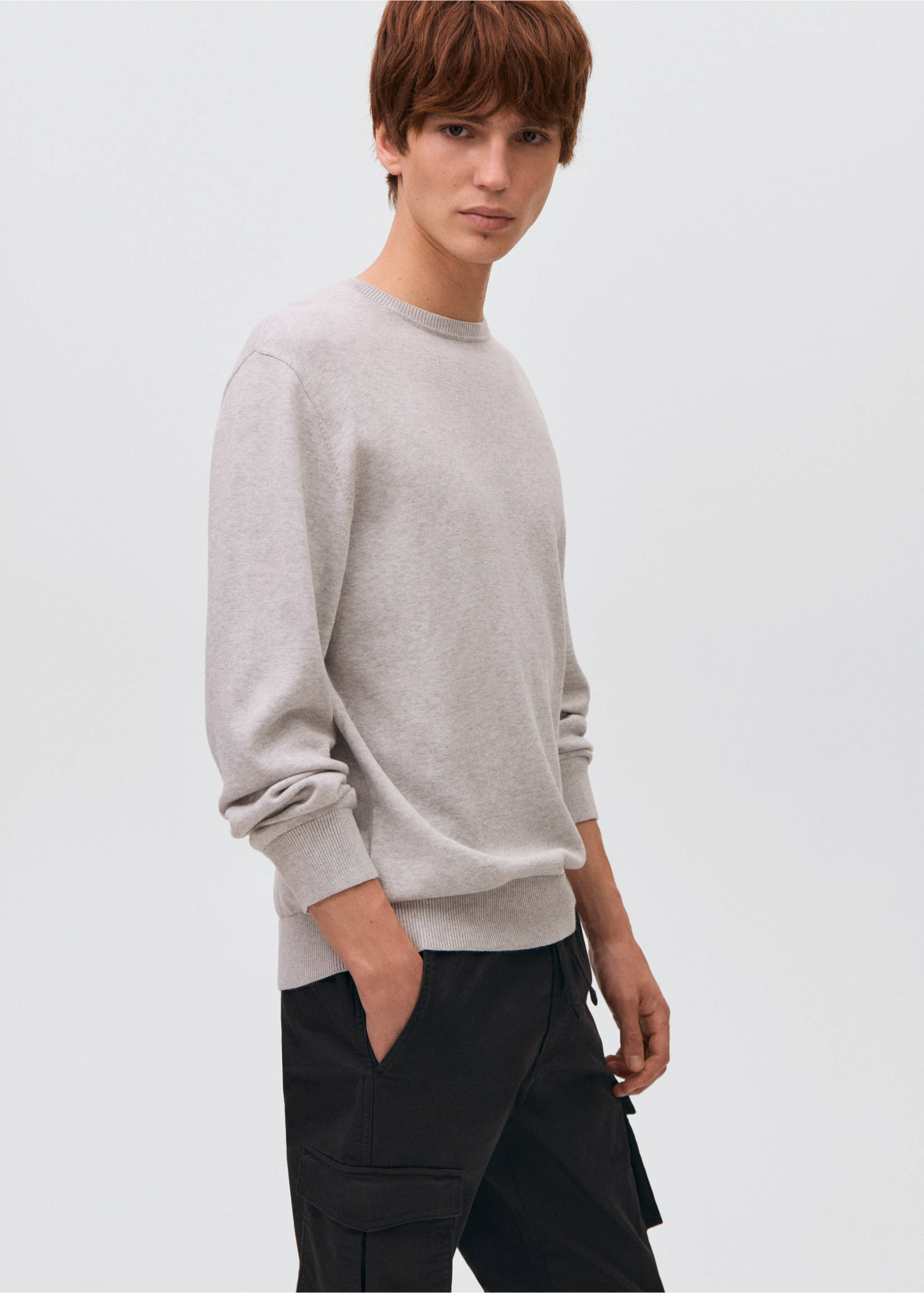 Cargo joggers with drawstring - Details of the article 1, Black. Ref: 17002916-00.
