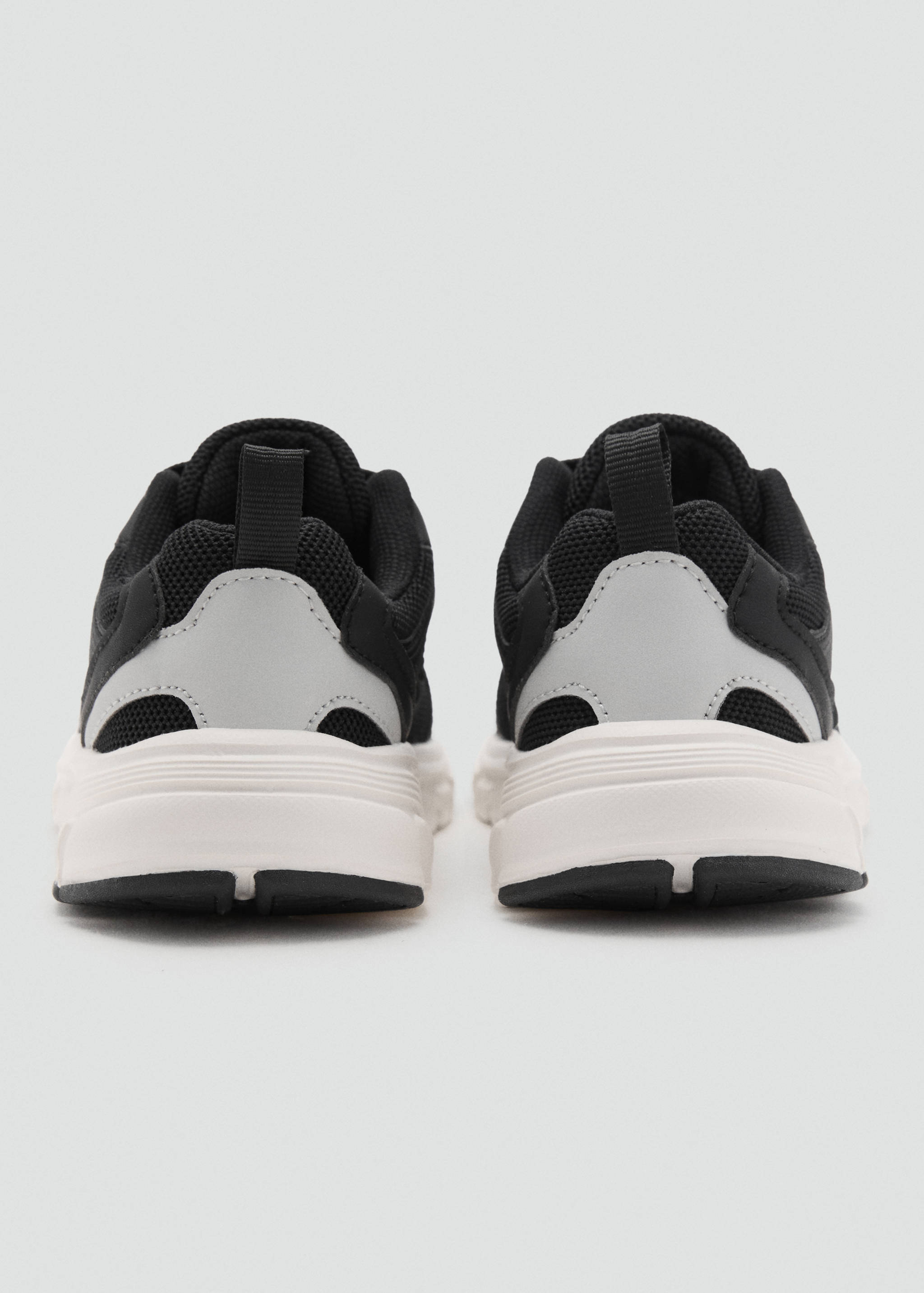 Combined sneakers with laces - Details of the article 1