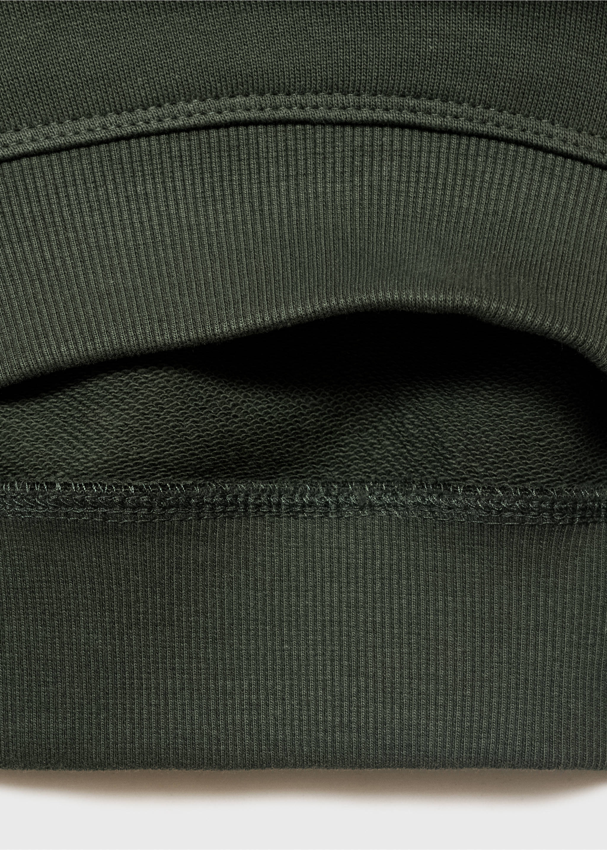 Sudadera estampada capucha - Detalle del artículo 0, Verde bosque. Ref: 17003298-00.