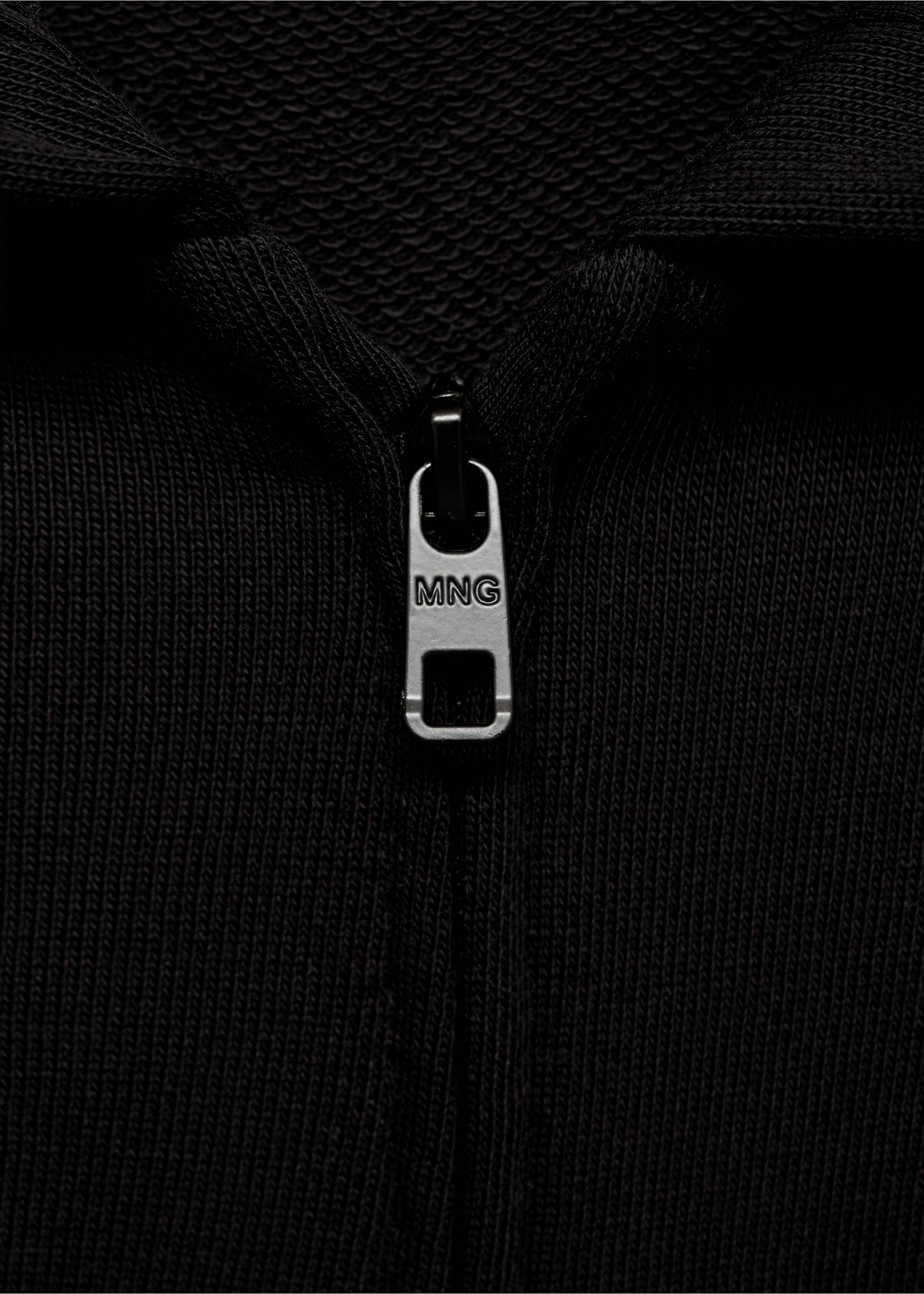 Sudadera capucha cremallera - Detalle del artículo 8, Negro. Ref: 17003300-00.