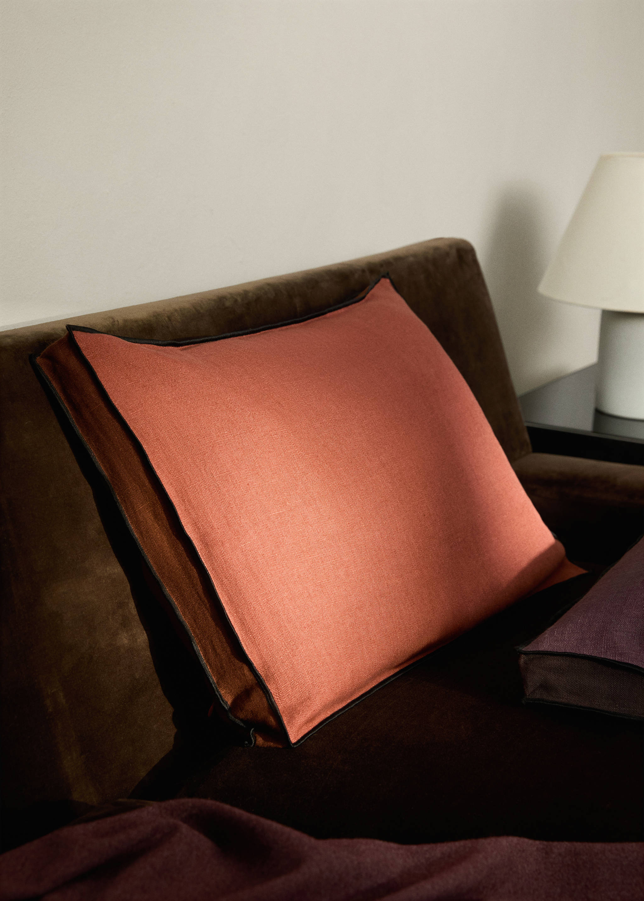Two-tone linen cushion cover 40x60 cm - General plane