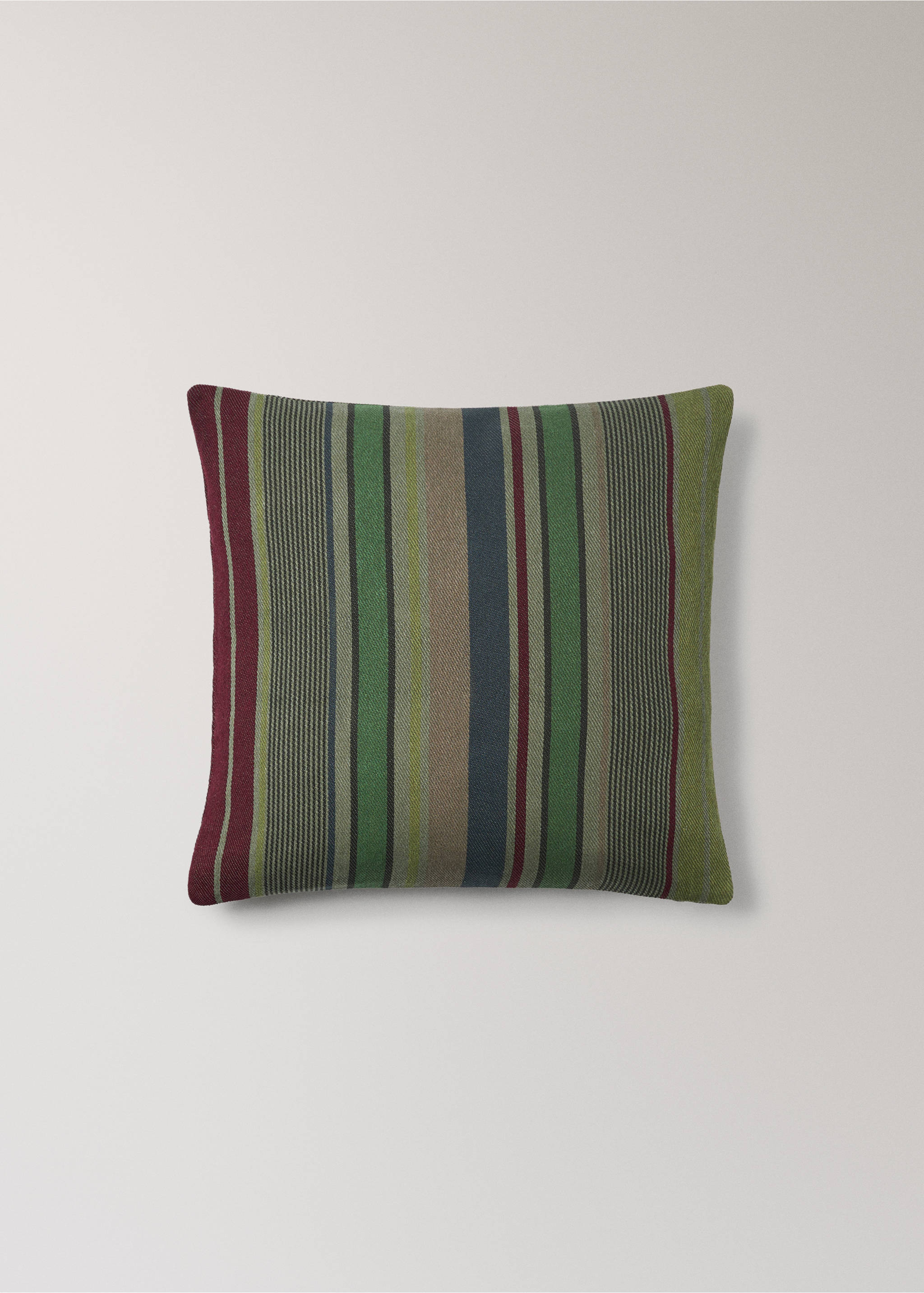 Baumwoll-Kissenhülle overdyed Streifen 45x45 cm - Artikel ohne Model, Grün. Ref: 17003325-00.