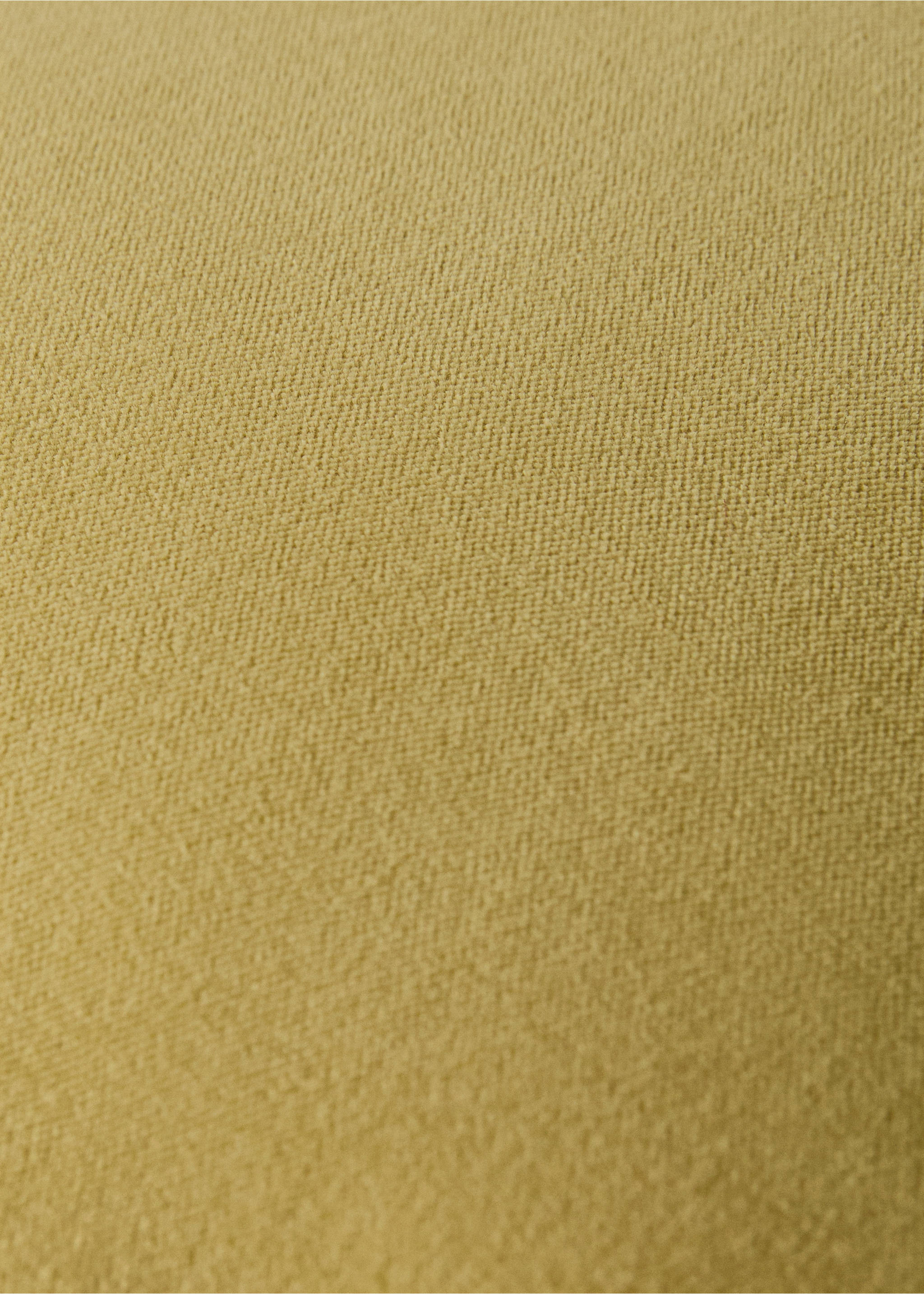 Velvet cushion cover with contrasting piping 30x50 cm - Details of the article 3, Curry. Ref: 17003332-00.