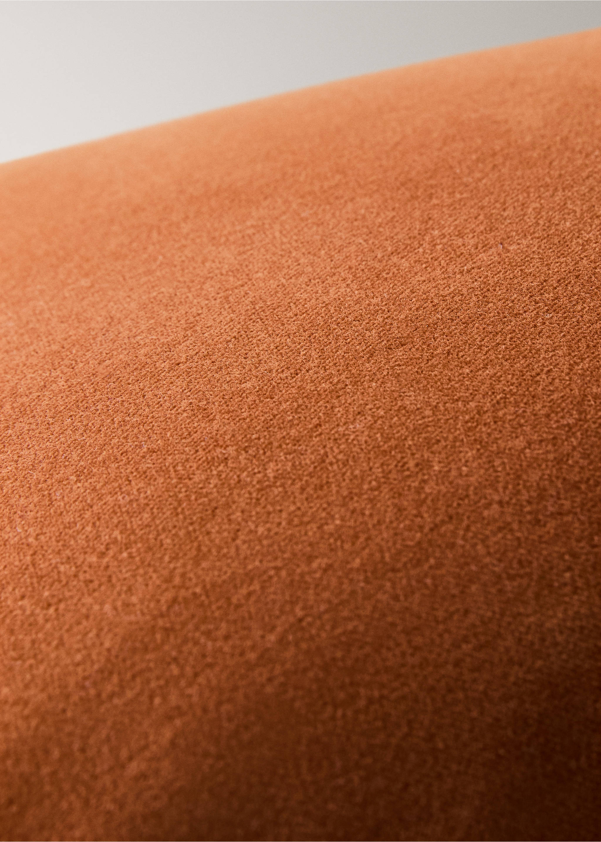 Velvet cushion cover with contrasting piping 30x50 cm - Details of the article 3, Burnt Orange. Ref: 17003332-00.