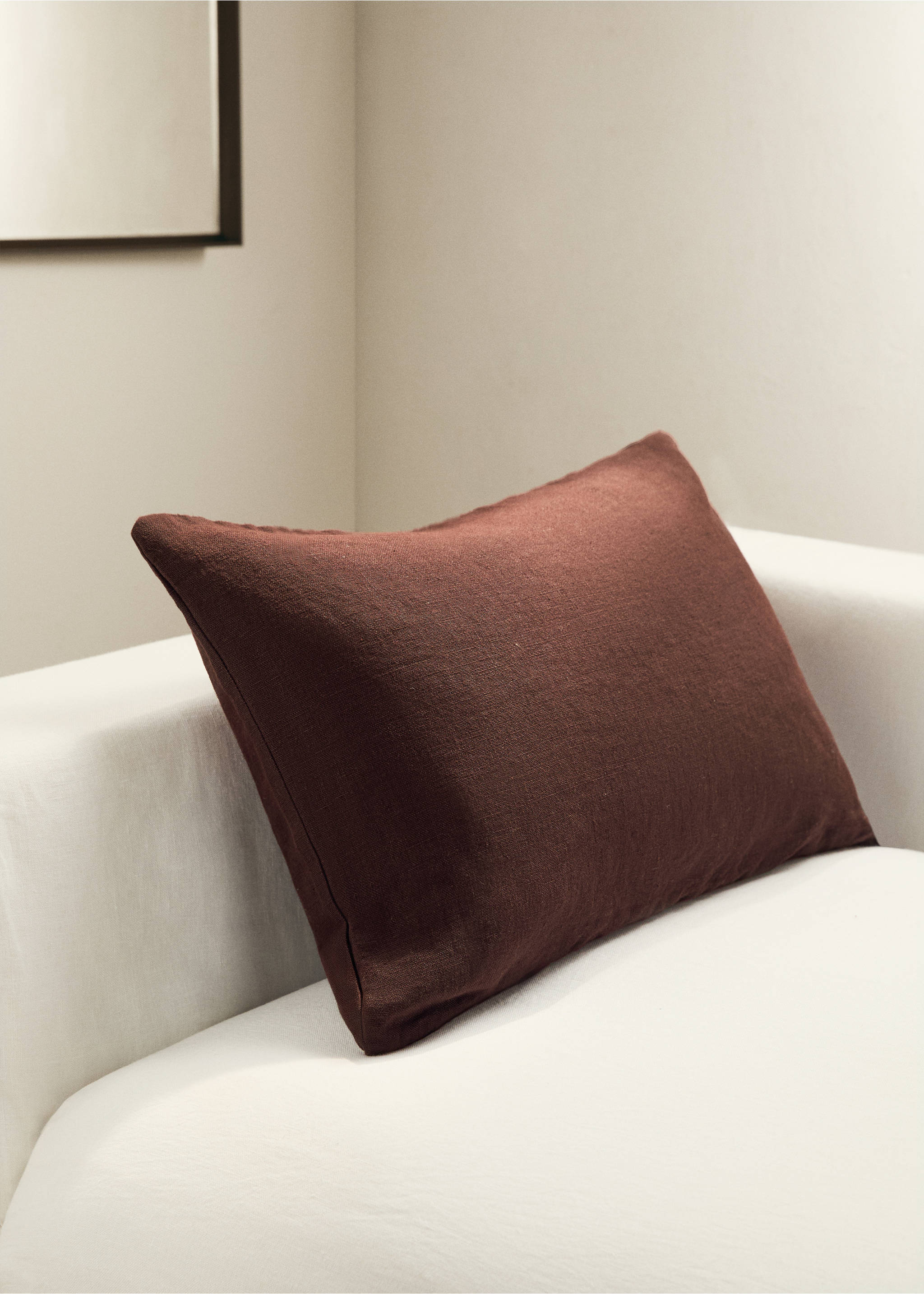 Linen cushion cover with zip 40x60 cm - General plane, Blackberry. Ref: 17003342-00.