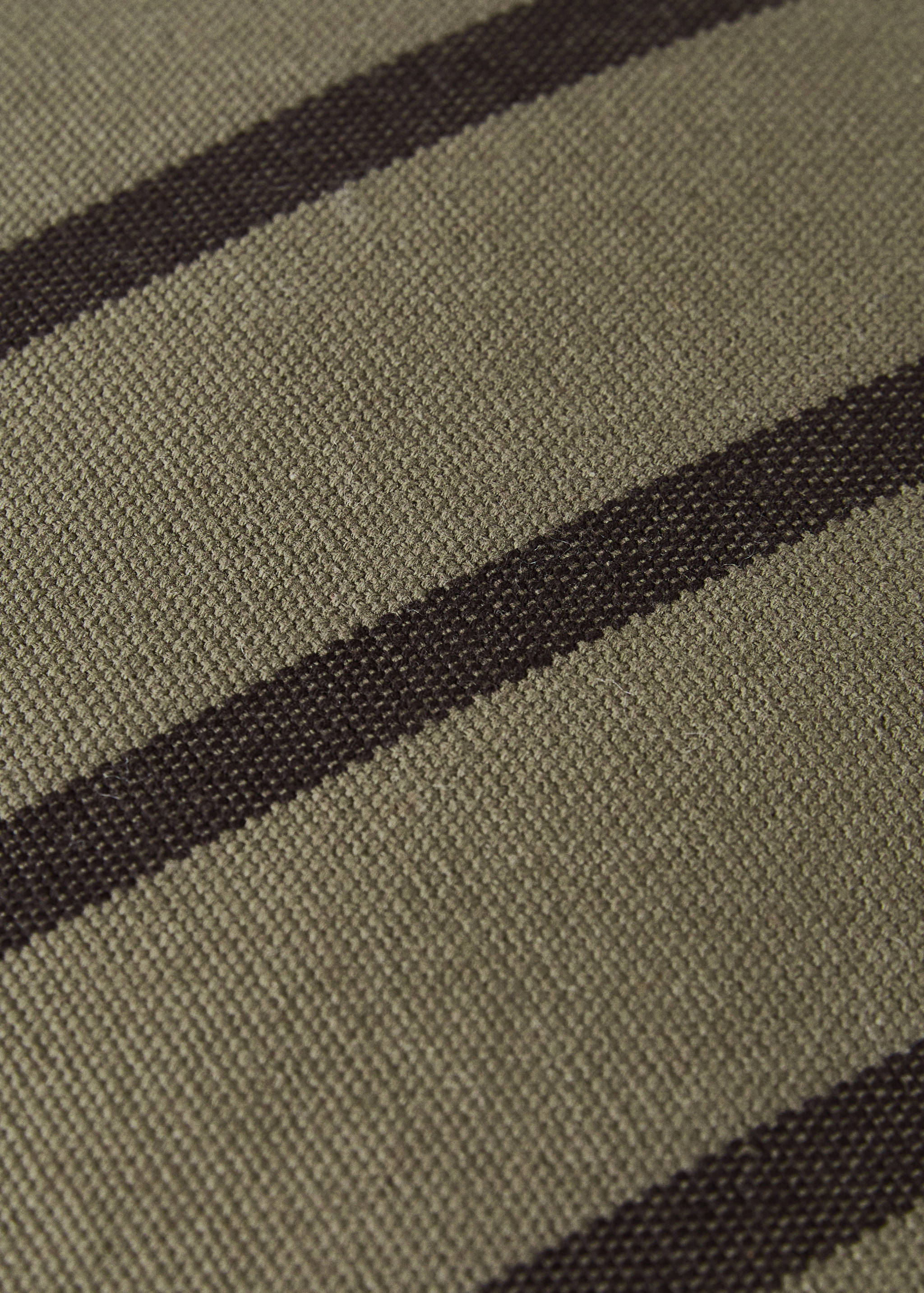 Kissenhülle aus Baumwolle mit zweifarbigen Streifen, 40 x 40 cm - Detail des Artikels 3
