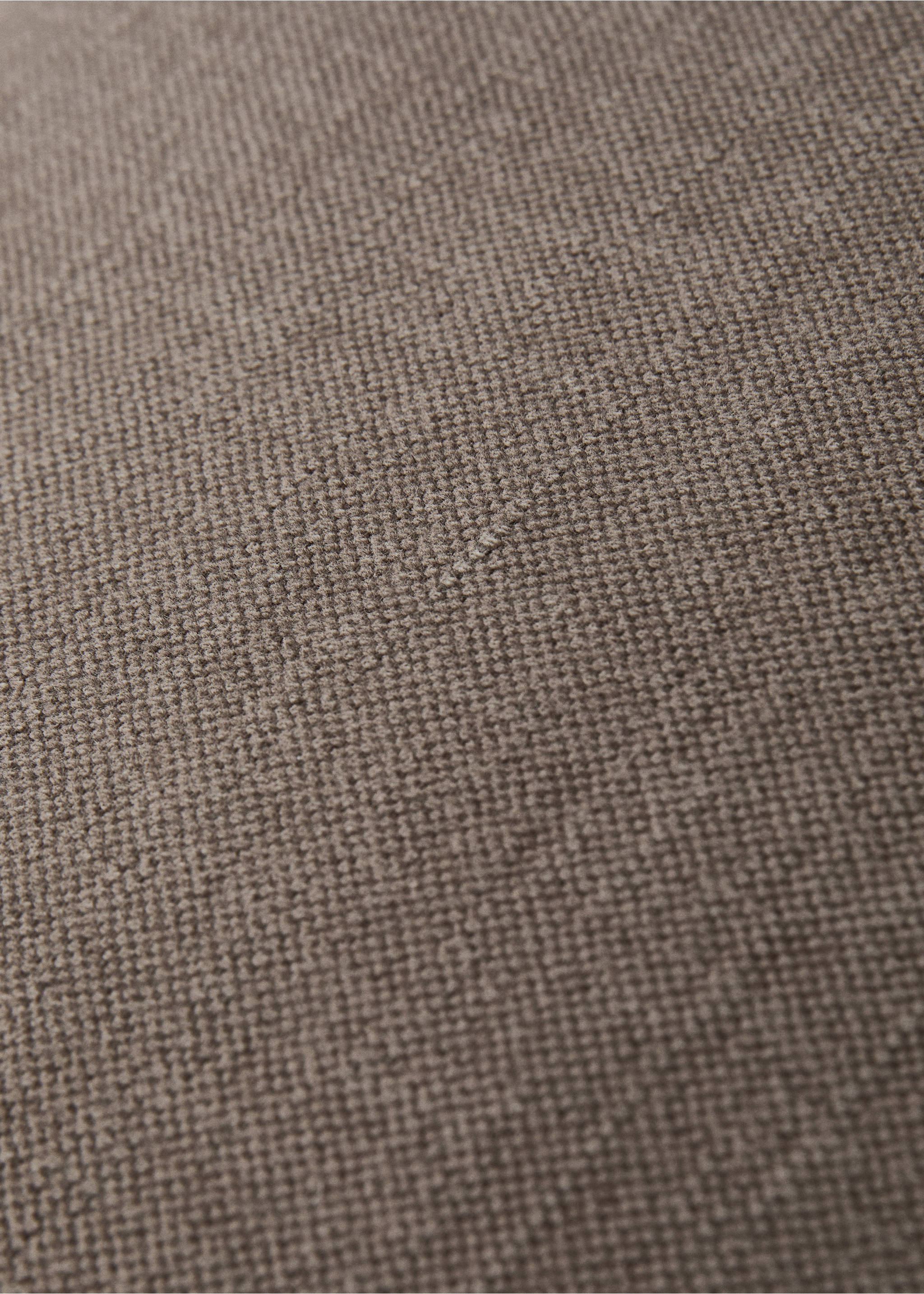 Cotton linen cushion cover with overlock tab 50x50 cm - Details of the article 4, Medium Brown. Ref: 17003346-00.