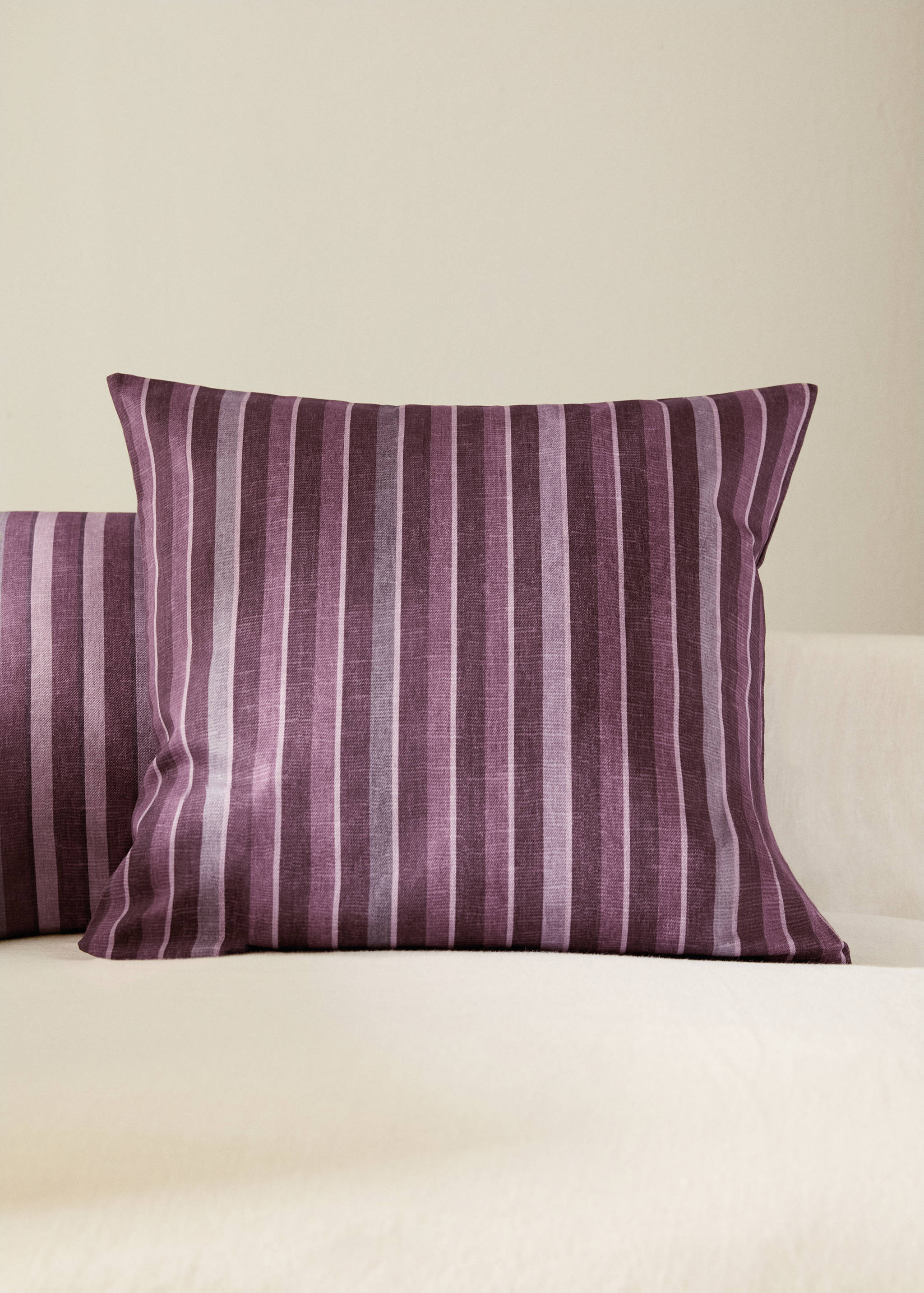 Housse de coussin en coton imprimé à rayures 45x45 cm - Plan général
