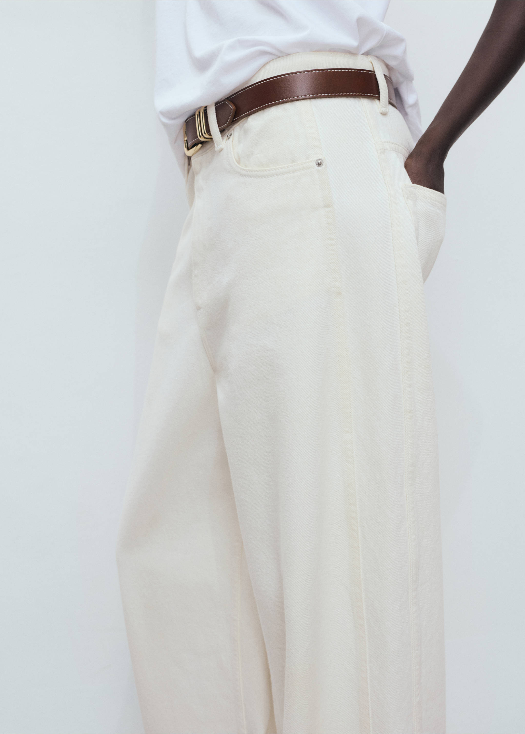 Metal buckle belt - Details of the article 9, Brown. Ref: 17004099-00.