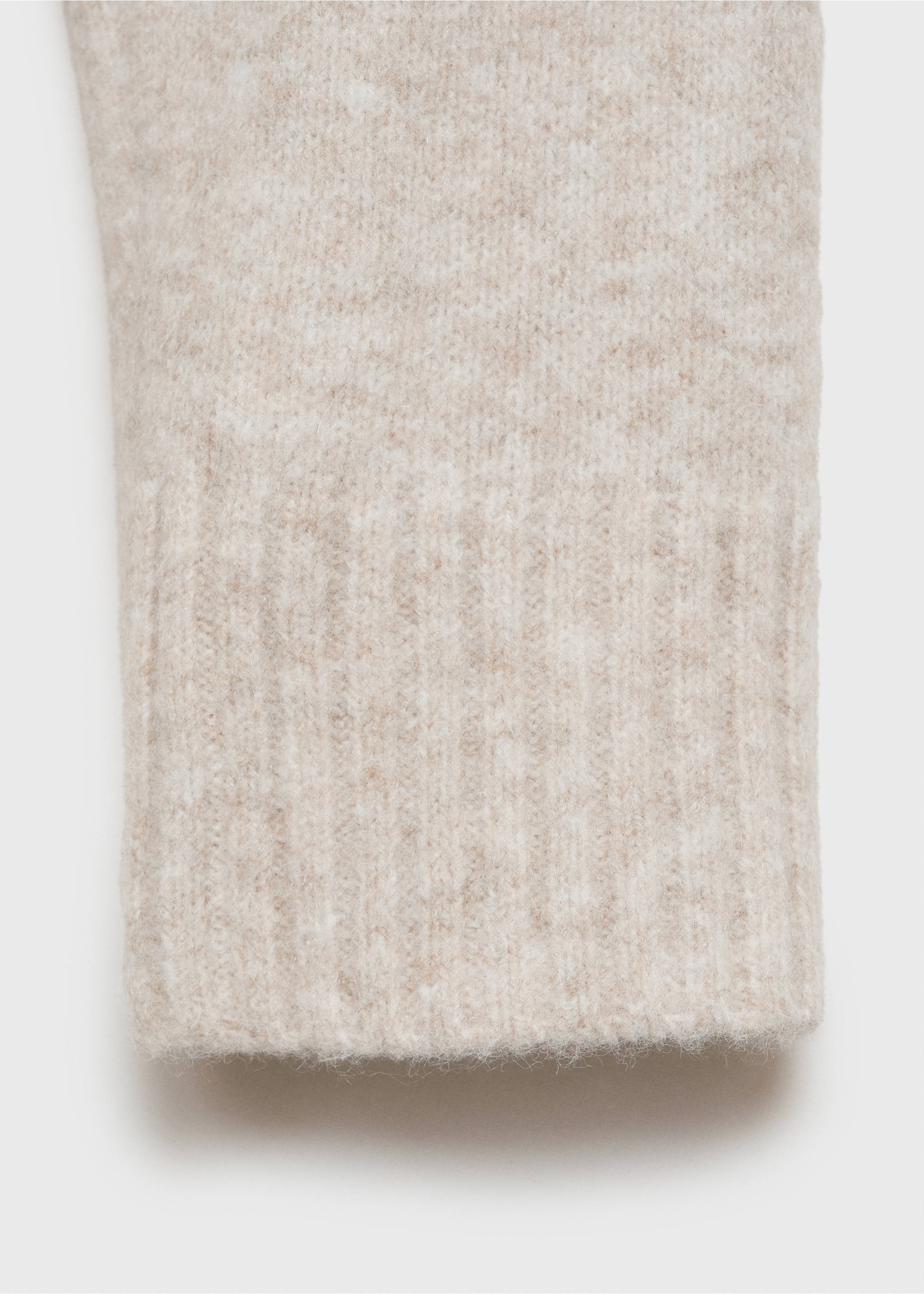 Pullover mit Rundhalsausschnitt und Strickdesign - Detail des Artikels 0, Beige. Ref: 17004104-00.