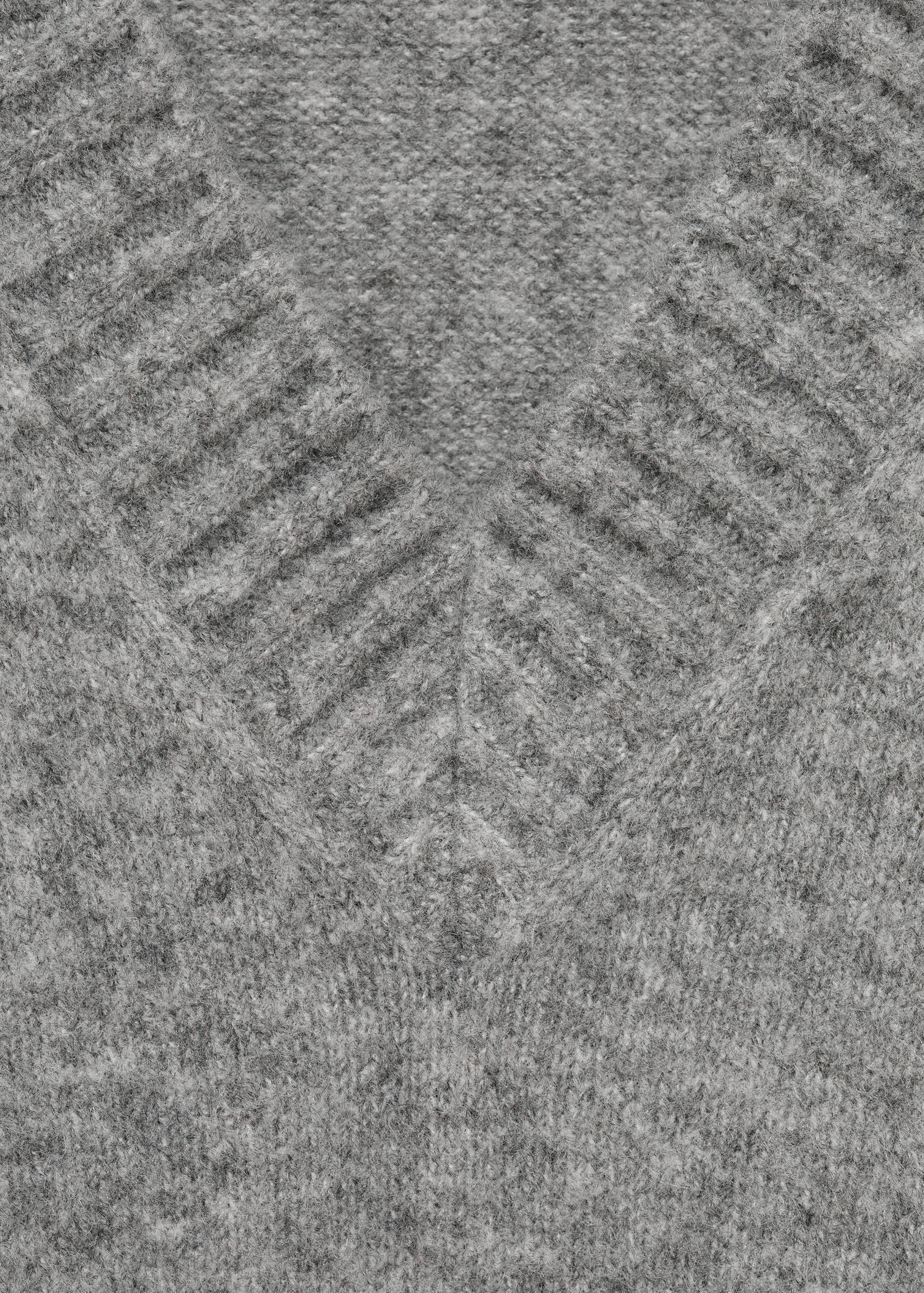 Strickpullover mit V-Ausschnitt - Detail des Artikels 8