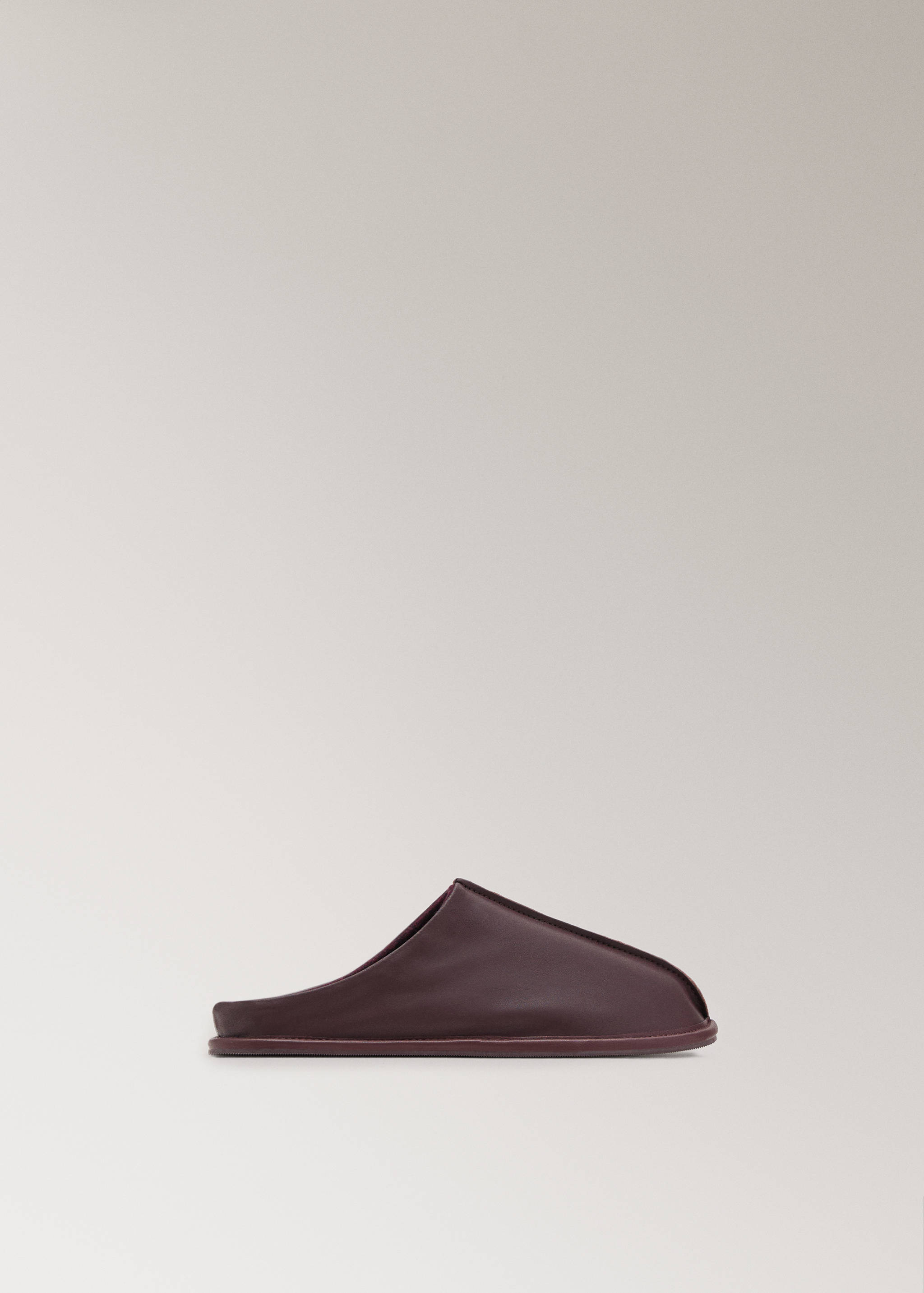 Leather clogs with stitching detail - Article without model