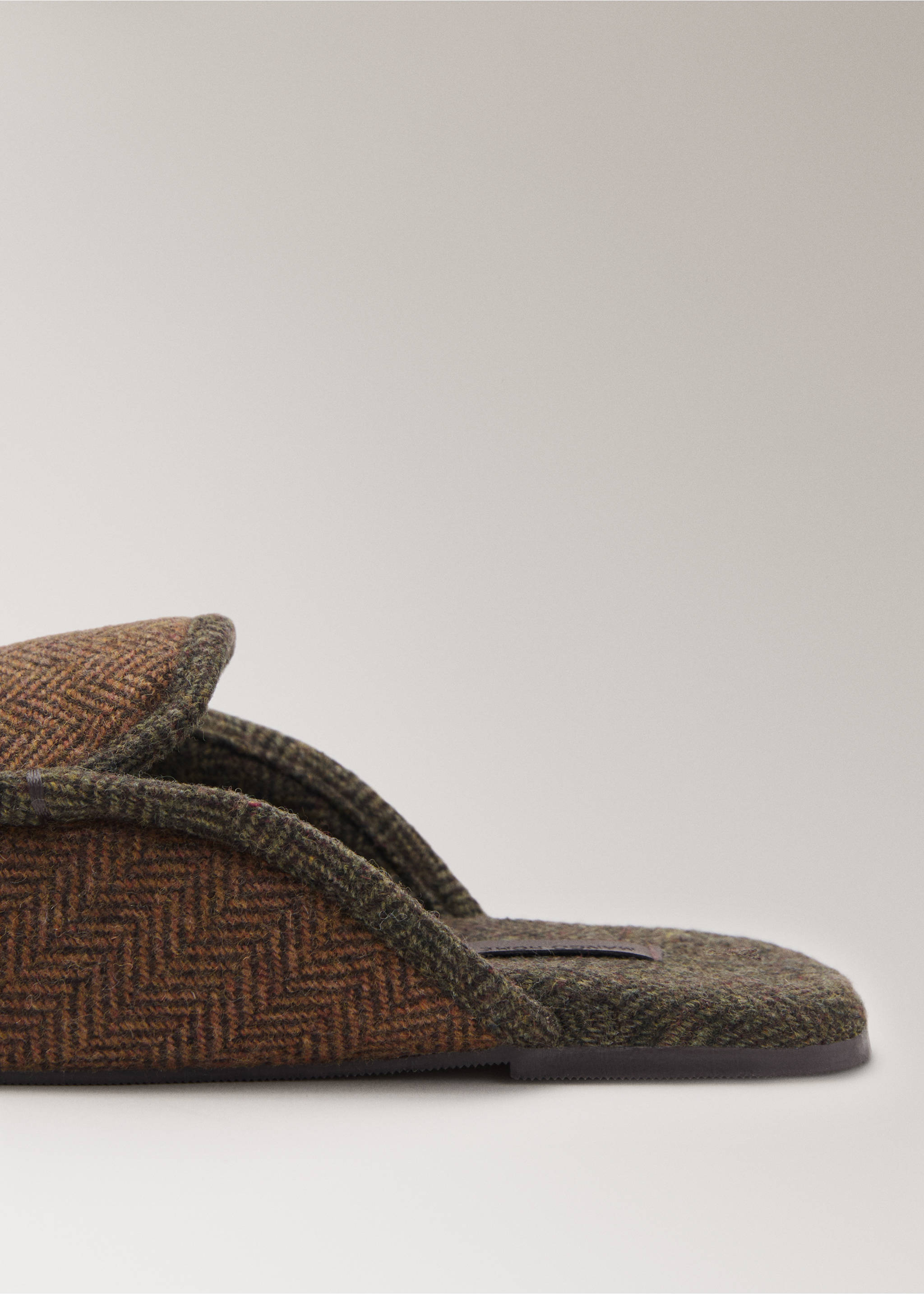 Herringbone fabric mule slippers - Details of the article 2, Brown. Ref: 17004109-00.