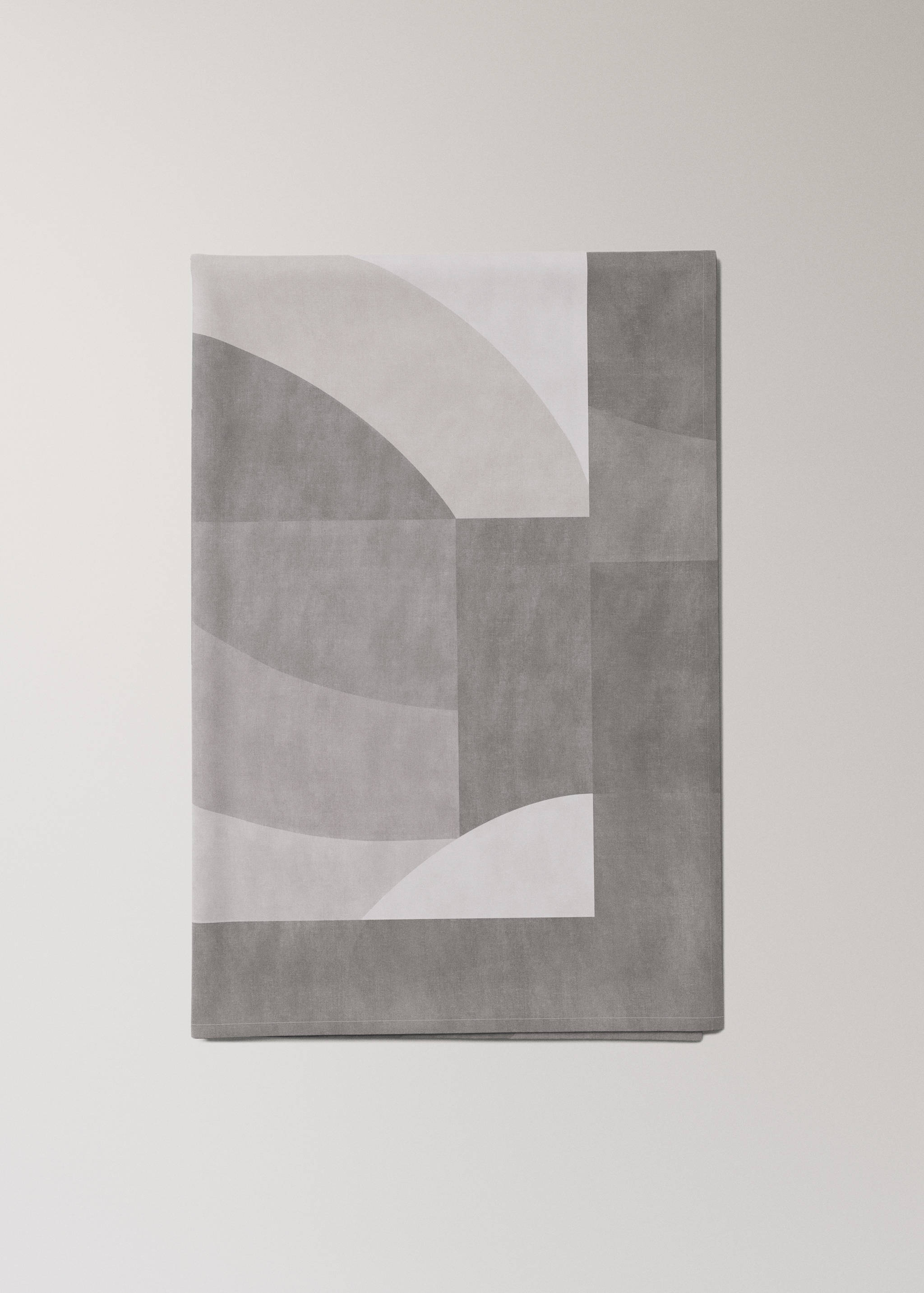 Cotton tablecloth with geometric print for 8 to 10 diners - Article without model