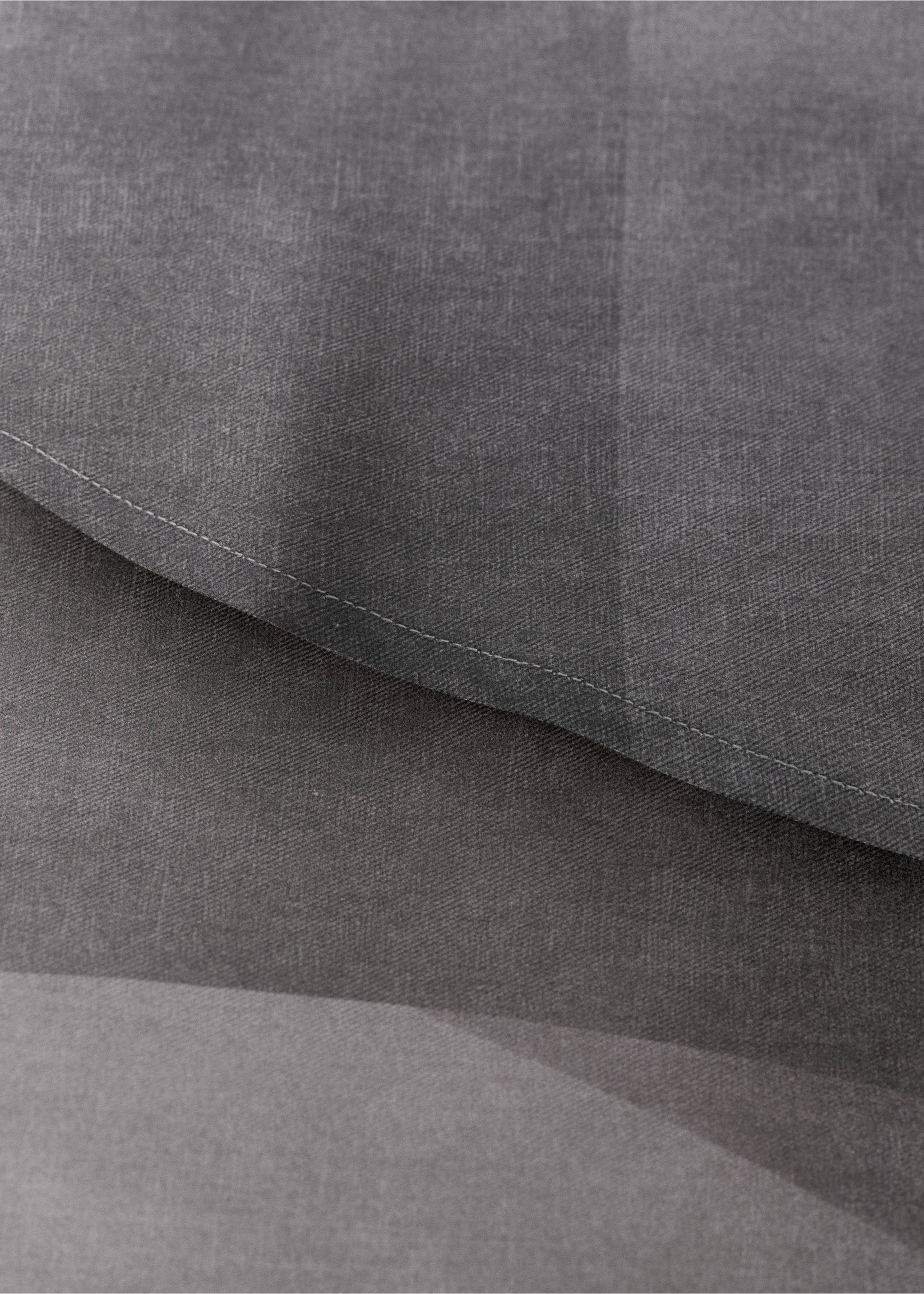 Cotton tablecloth with geometric print for 6 to 8 diners - Details of the article 1, Dark Grey. Ref: 17004140-00.