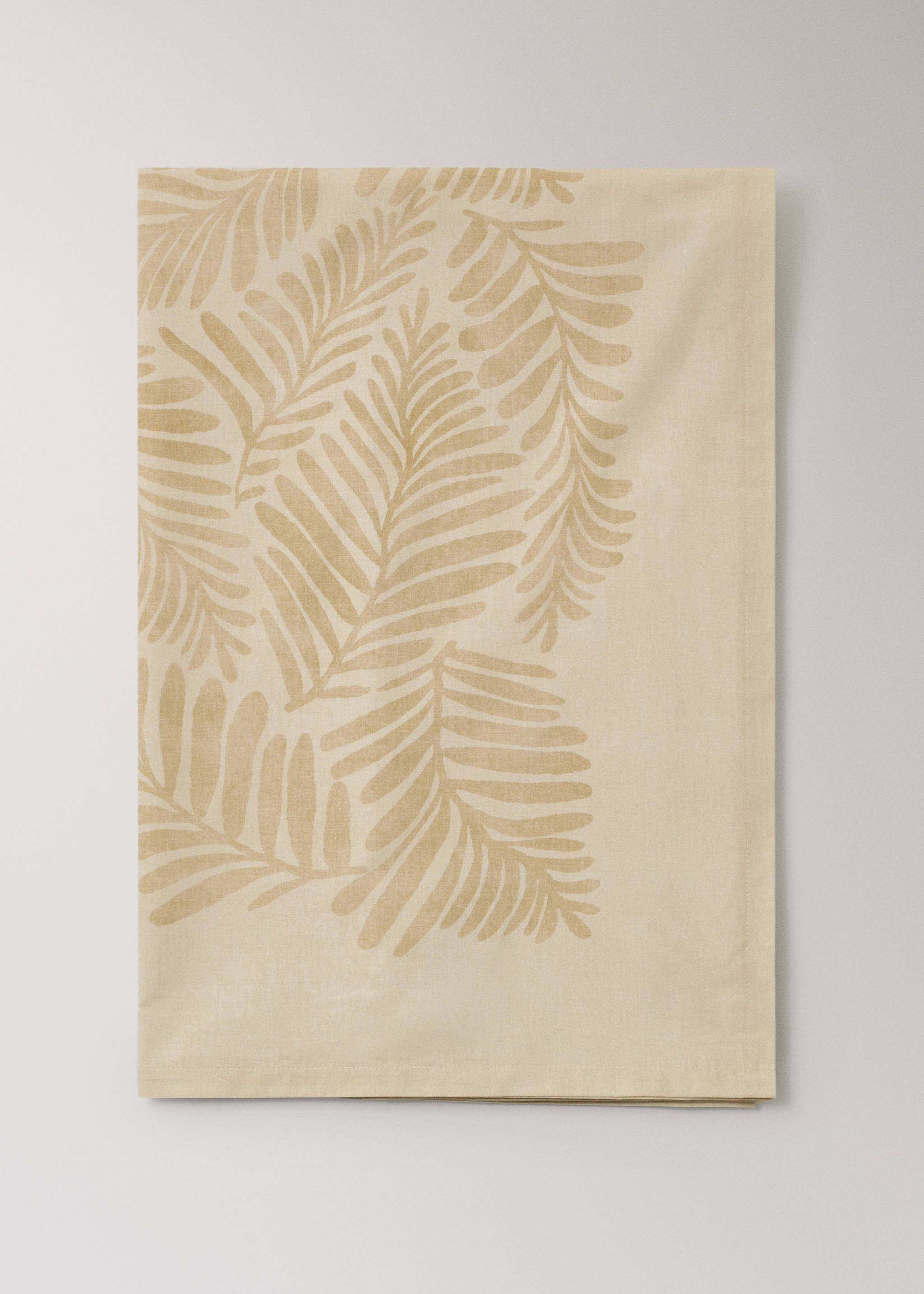 Cotton tablecloth with leaf print for 6 to 8 guests - Article without model