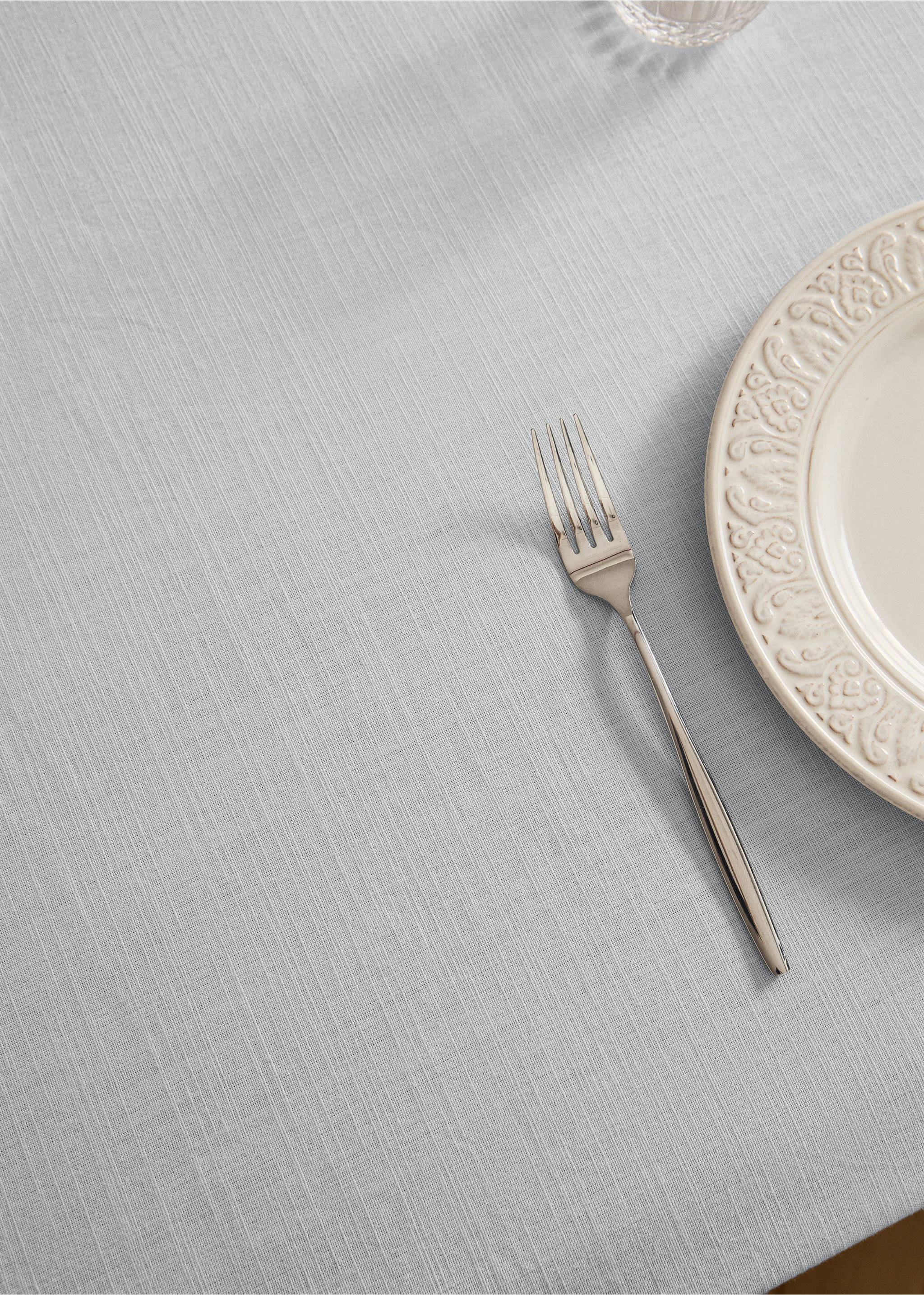 Cotton vanilla tablecloth for 2 to 4 diners - Details of the article 7, Grey. Ref: 17004147-00.